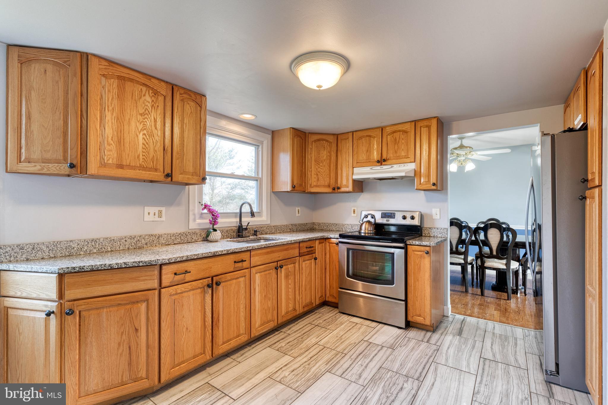 EDGEWATER VILLAGE - Residential