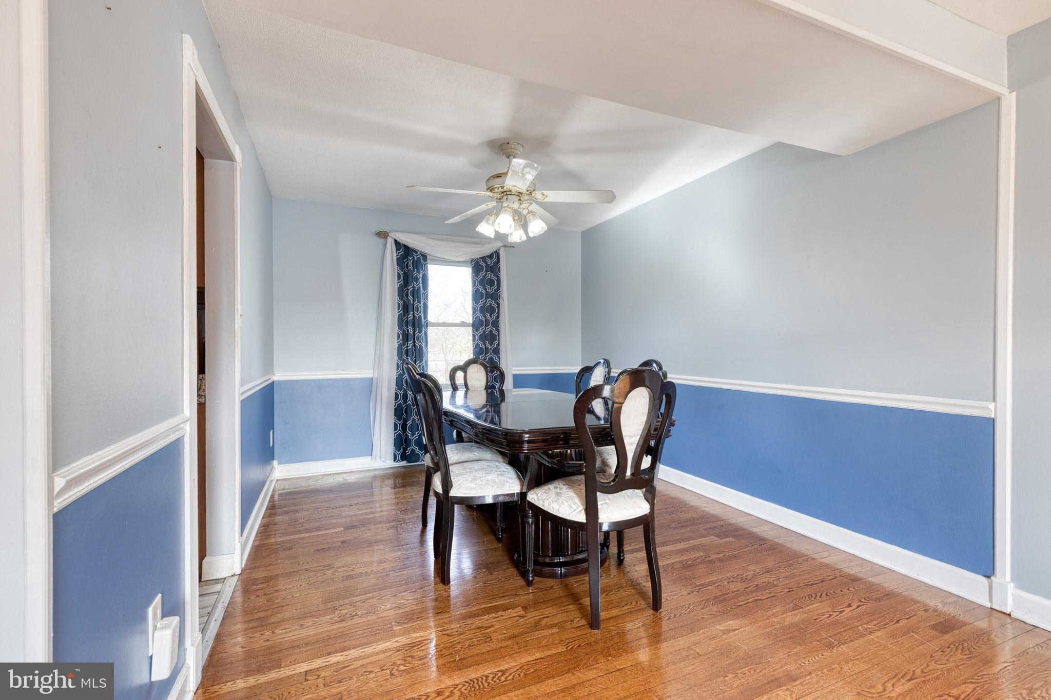 EDGEWATER VILLAGE - Residential