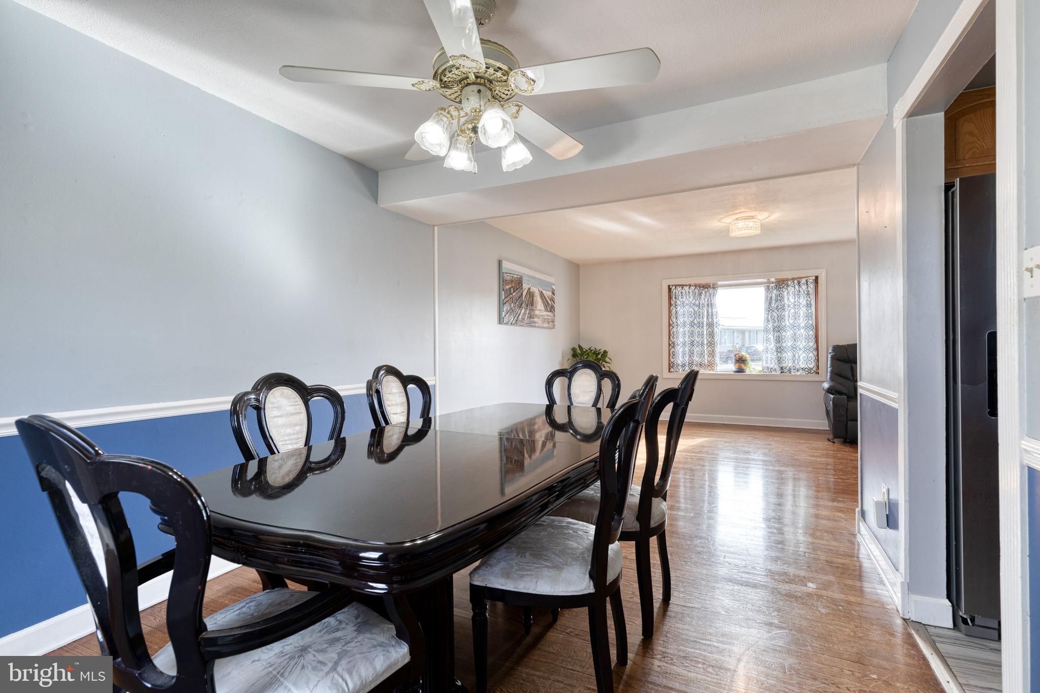 EDGEWATER VILLAGE - Residential