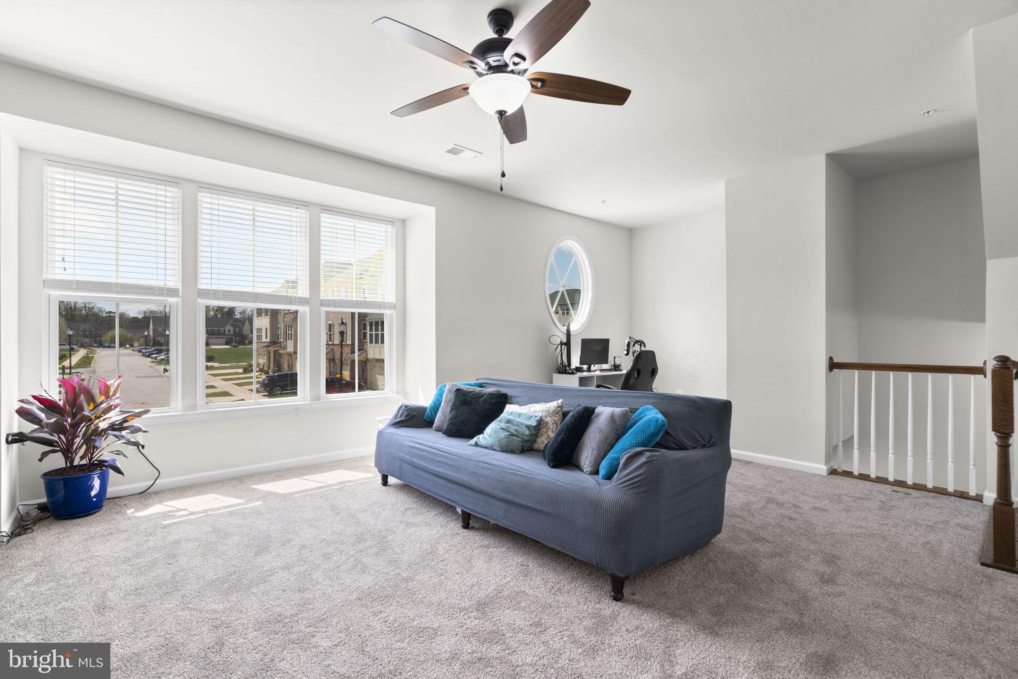 8280 HICKORY HOLLOW DRIVE