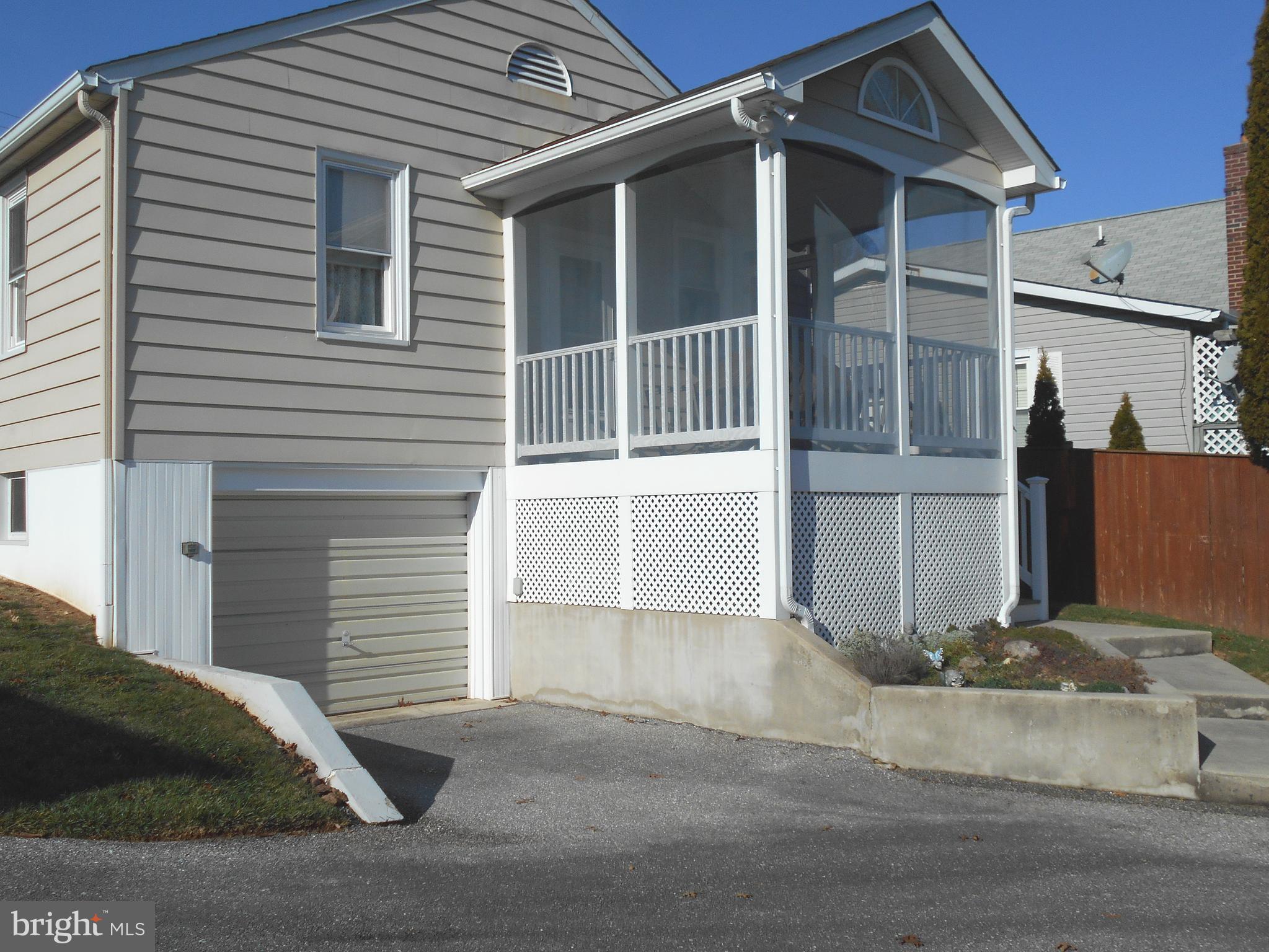 FRIENDSHIP HEIGHTS - Residential