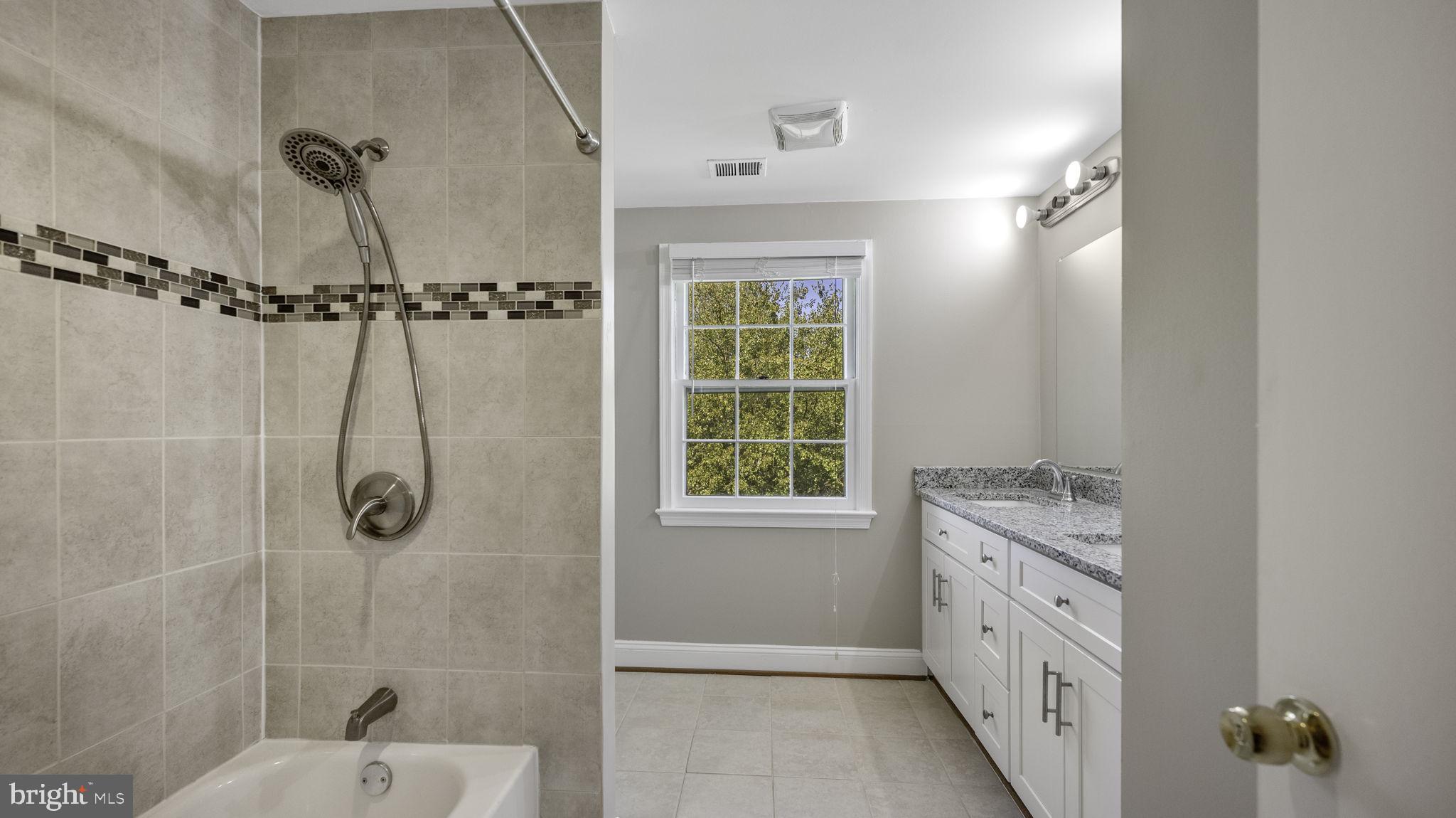 WHETSTONE - Residential Lease