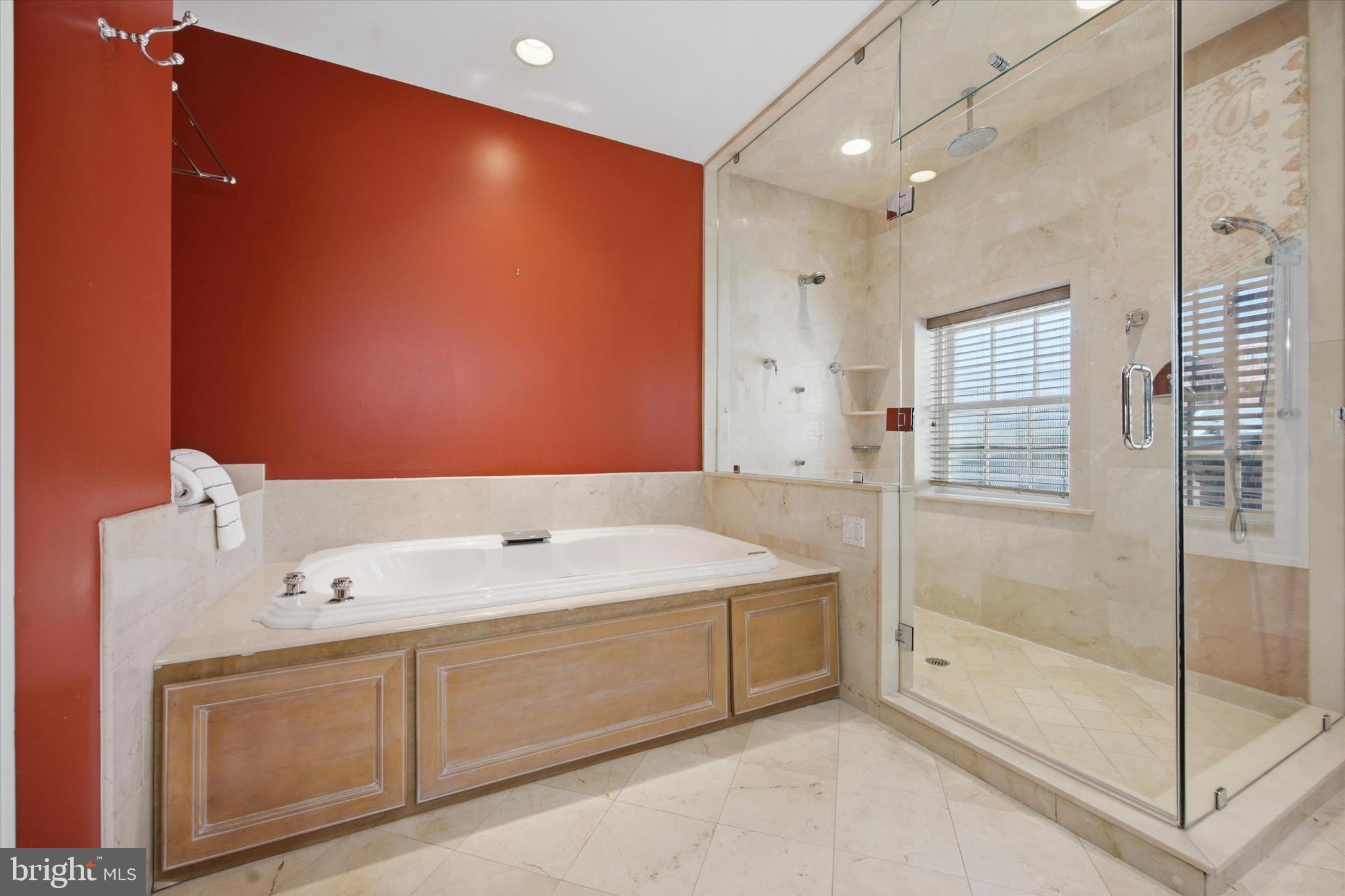 WASHINGTON SQ WEST - Residential