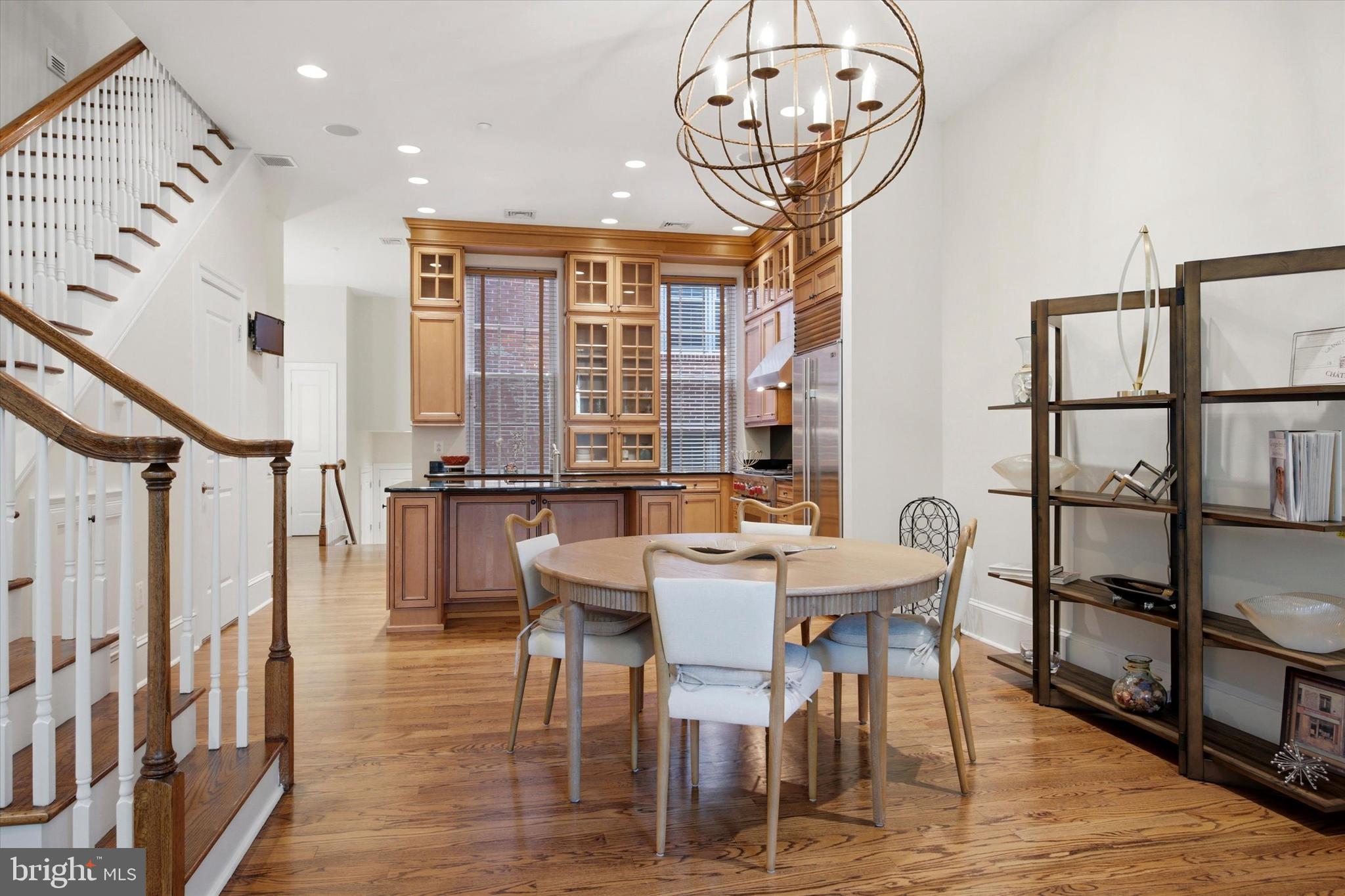 WASHINGTON SQ WEST - Residential