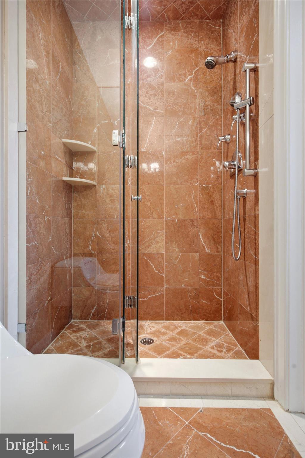 WASHINGTON SQ WEST - Residential