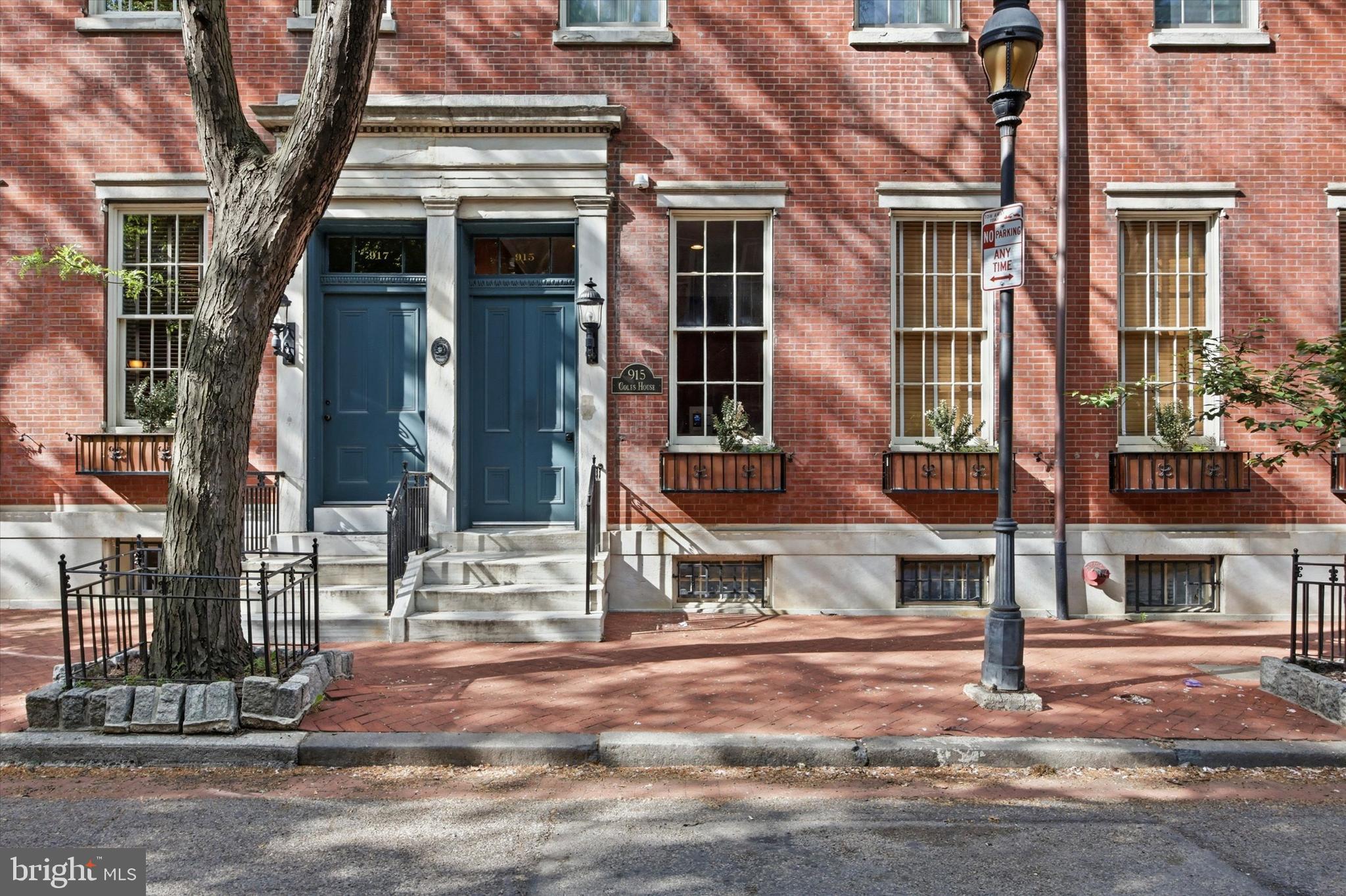 WASHINGTON SQ WEST - Residential