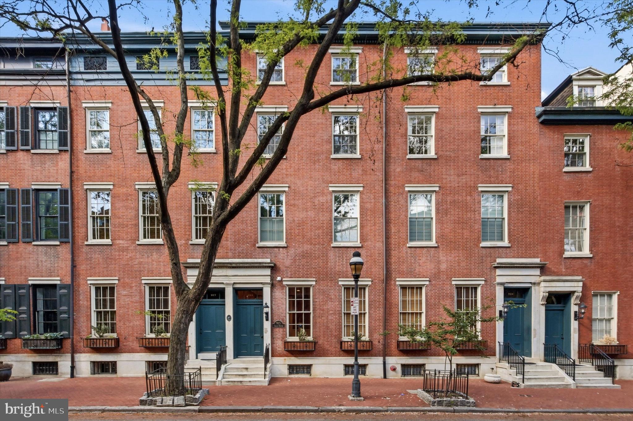 WASHINGTON SQ WEST - Residential