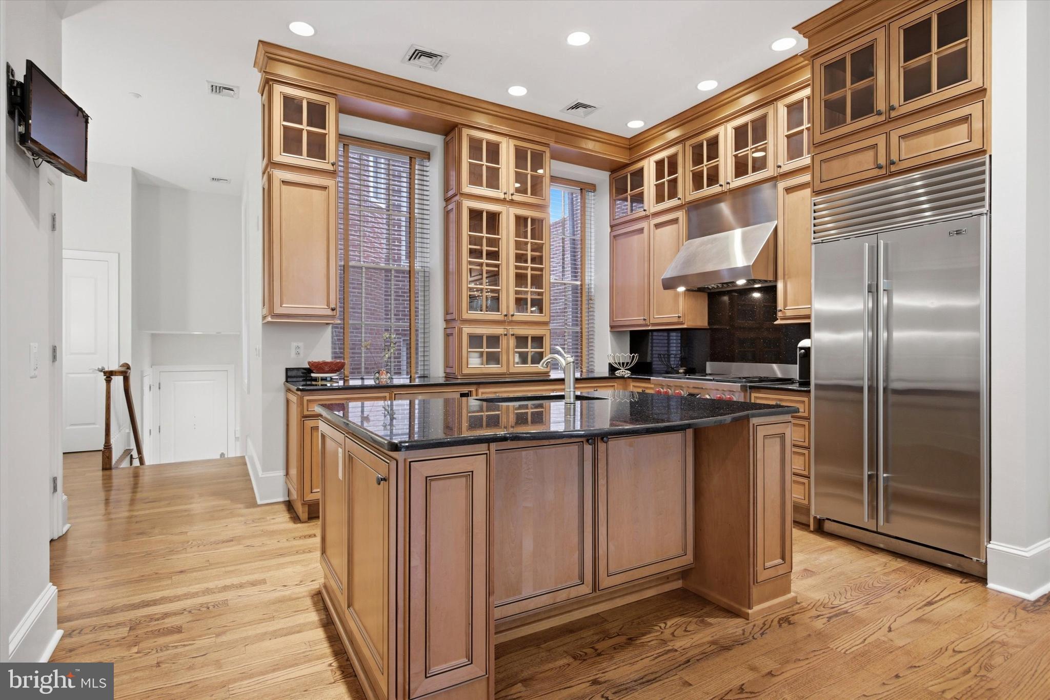 WASHINGTON SQ WEST - Residential