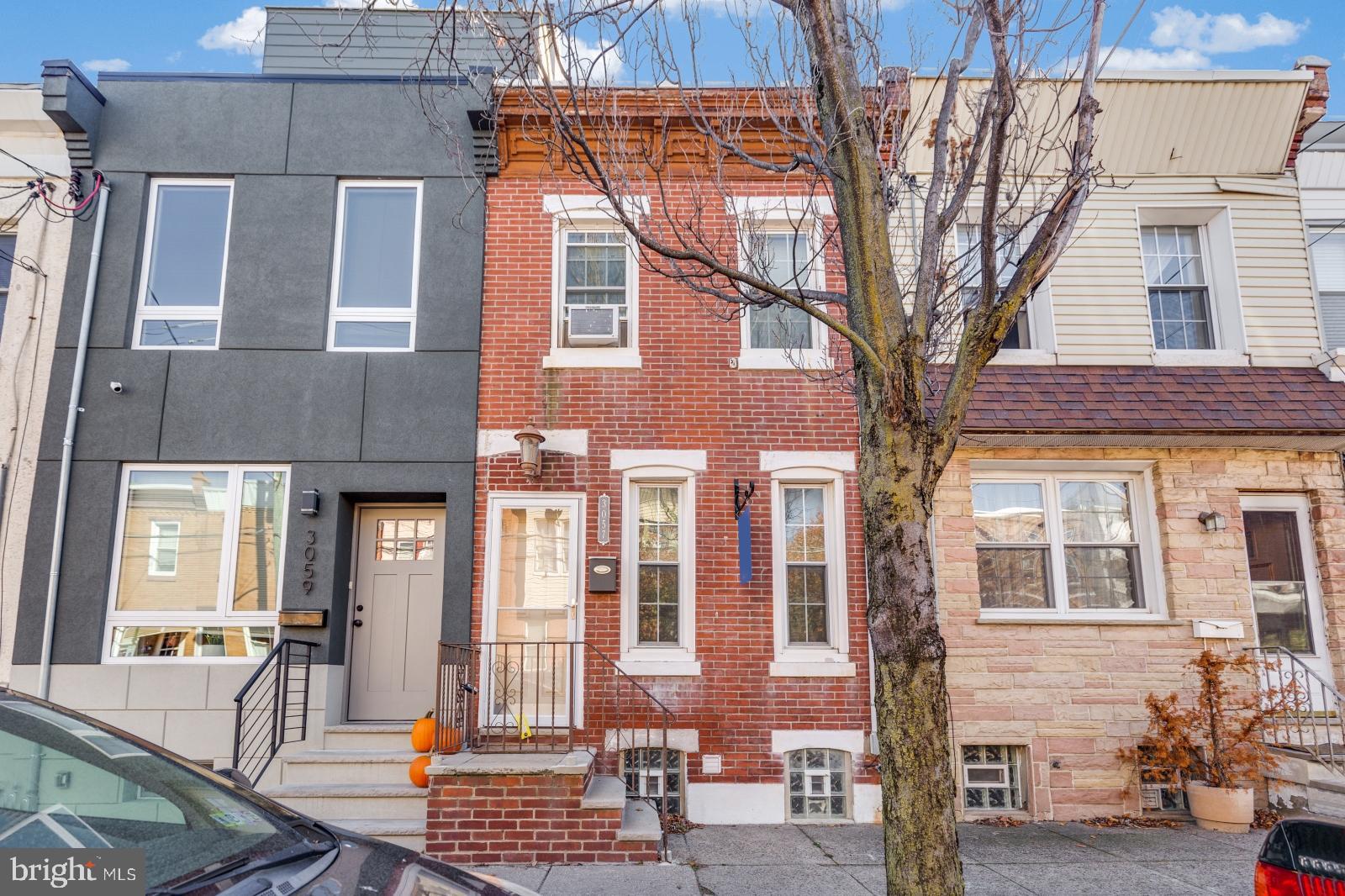 PORT RICHMOND - Residential Lease