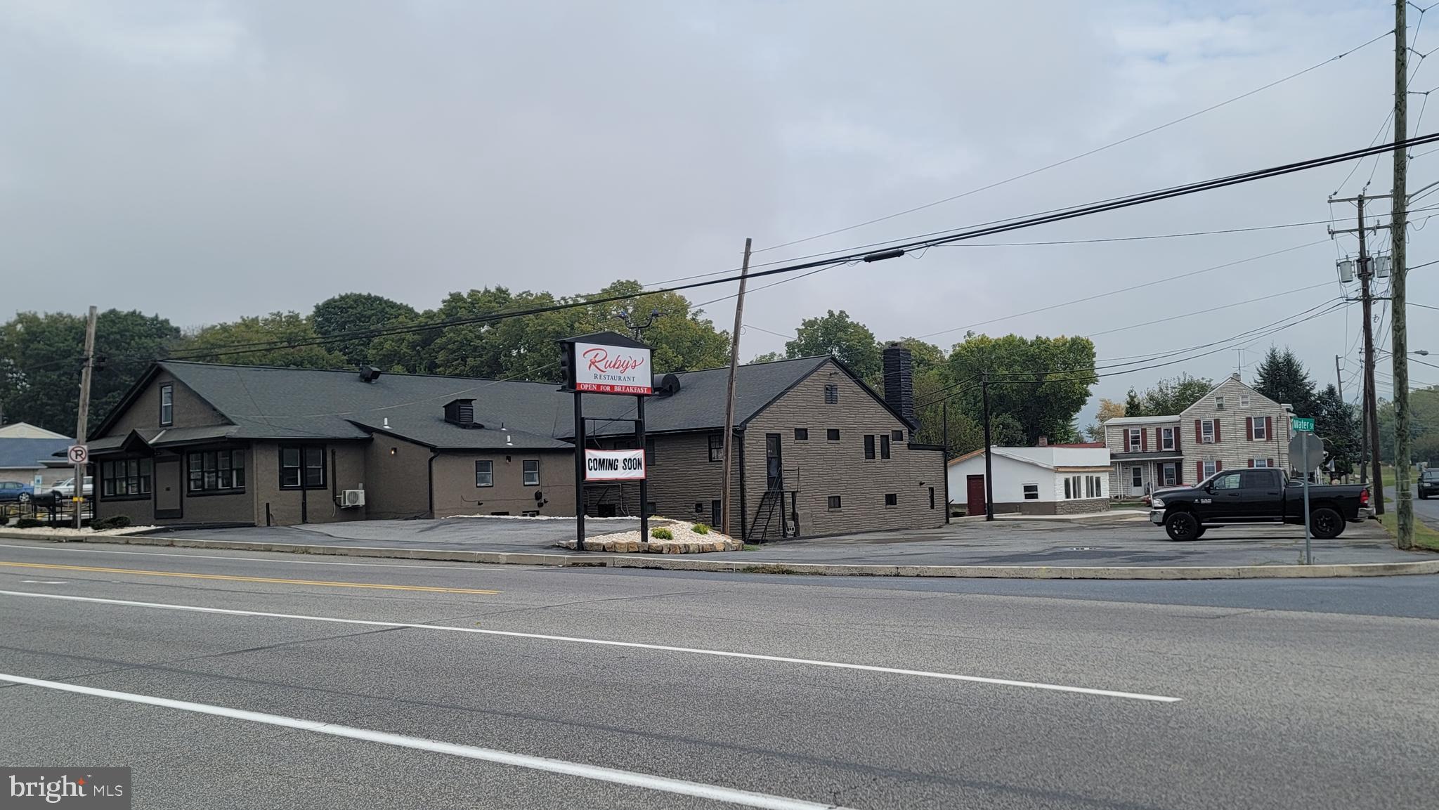 4401 POTTSVILLE PIKE