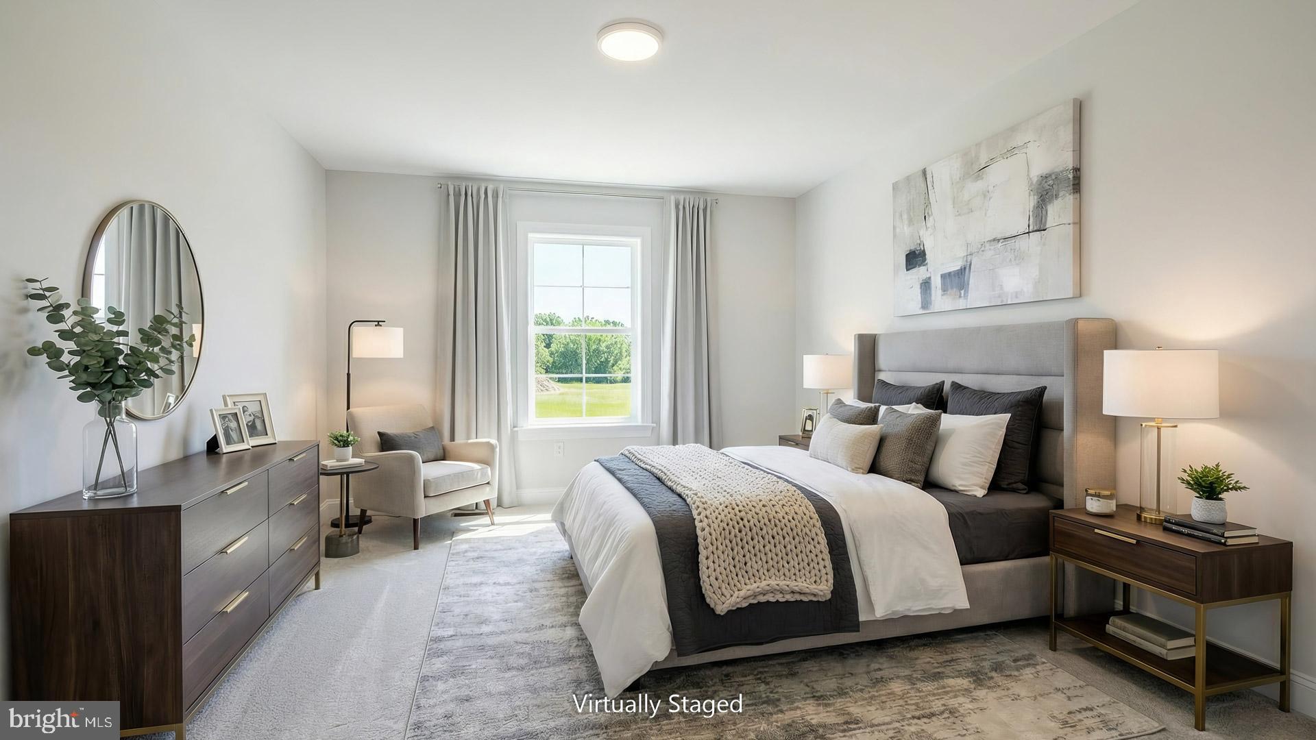 SUMMER LAYNE - Residential