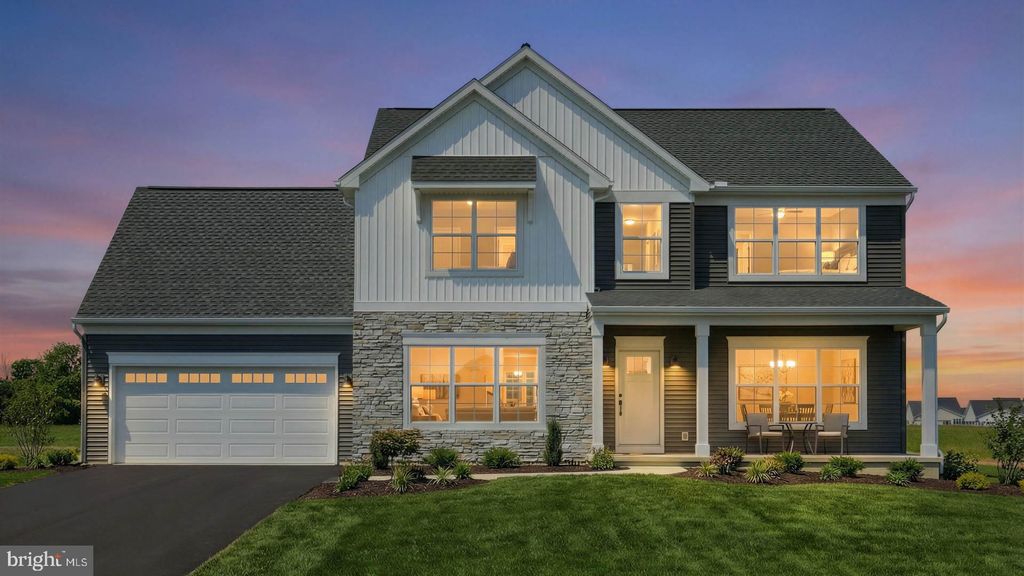 Photo of 637 Sunset Boulevard, ANNVILLE, PA 17003 (MLS # PALN2022924)