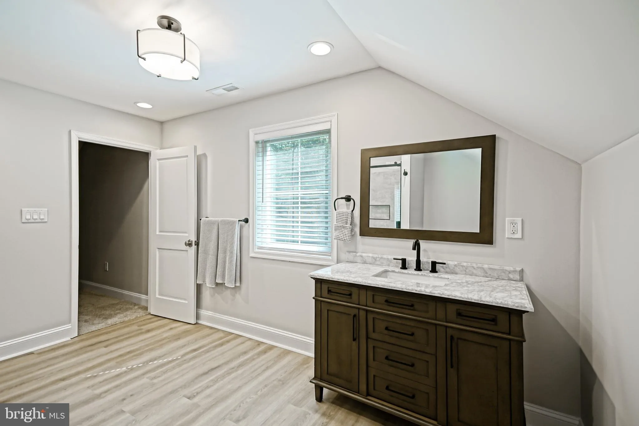 Georgetown, Delaware 19947, United States, 4 Bedrooms Bedrooms, ,5 BathroomsBathrooms,Residential,Active,217302