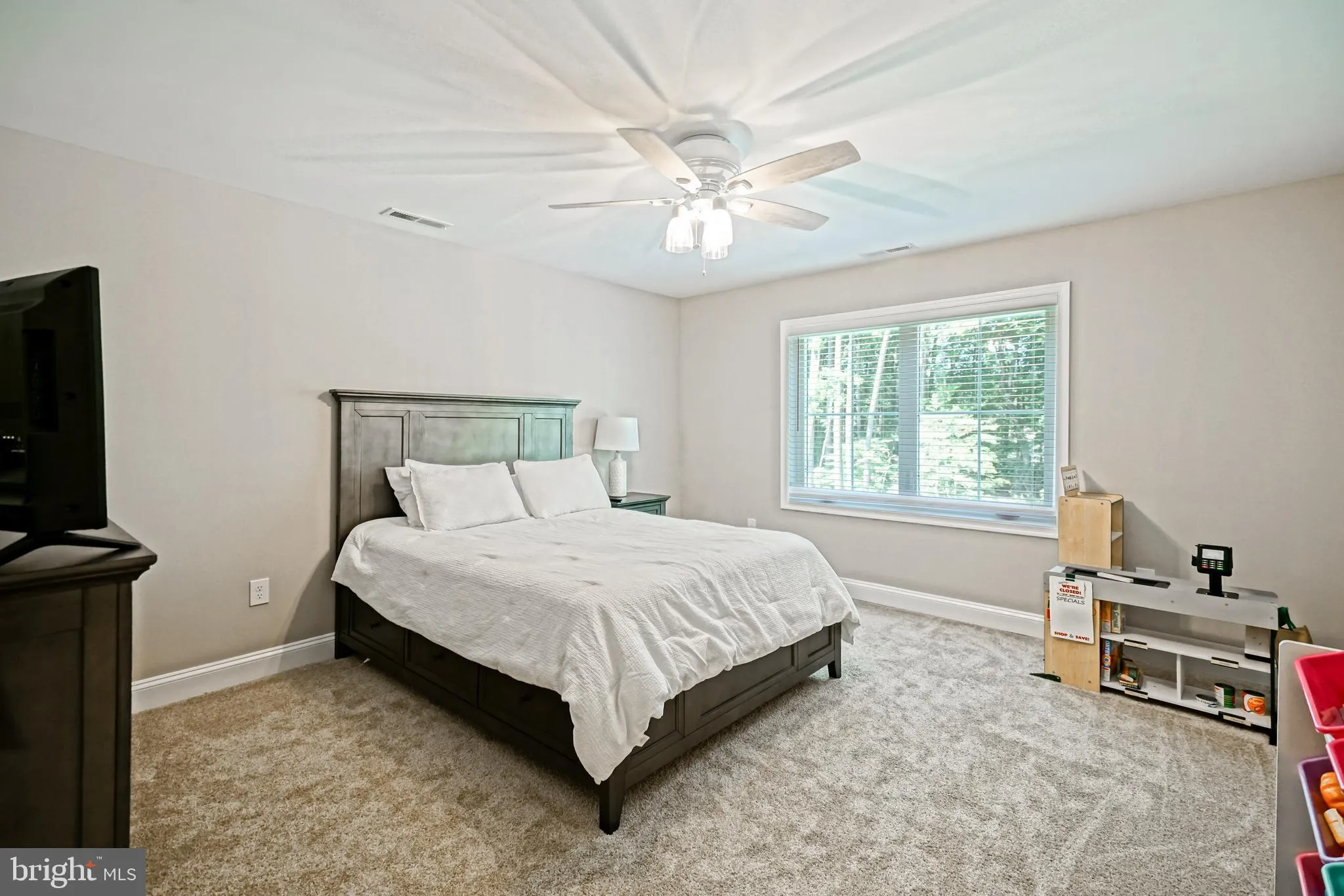 Georgetown, Delaware 19947, United States, 4 Bedrooms Bedrooms, ,5 BathroomsBathrooms,Residential,Active,217302