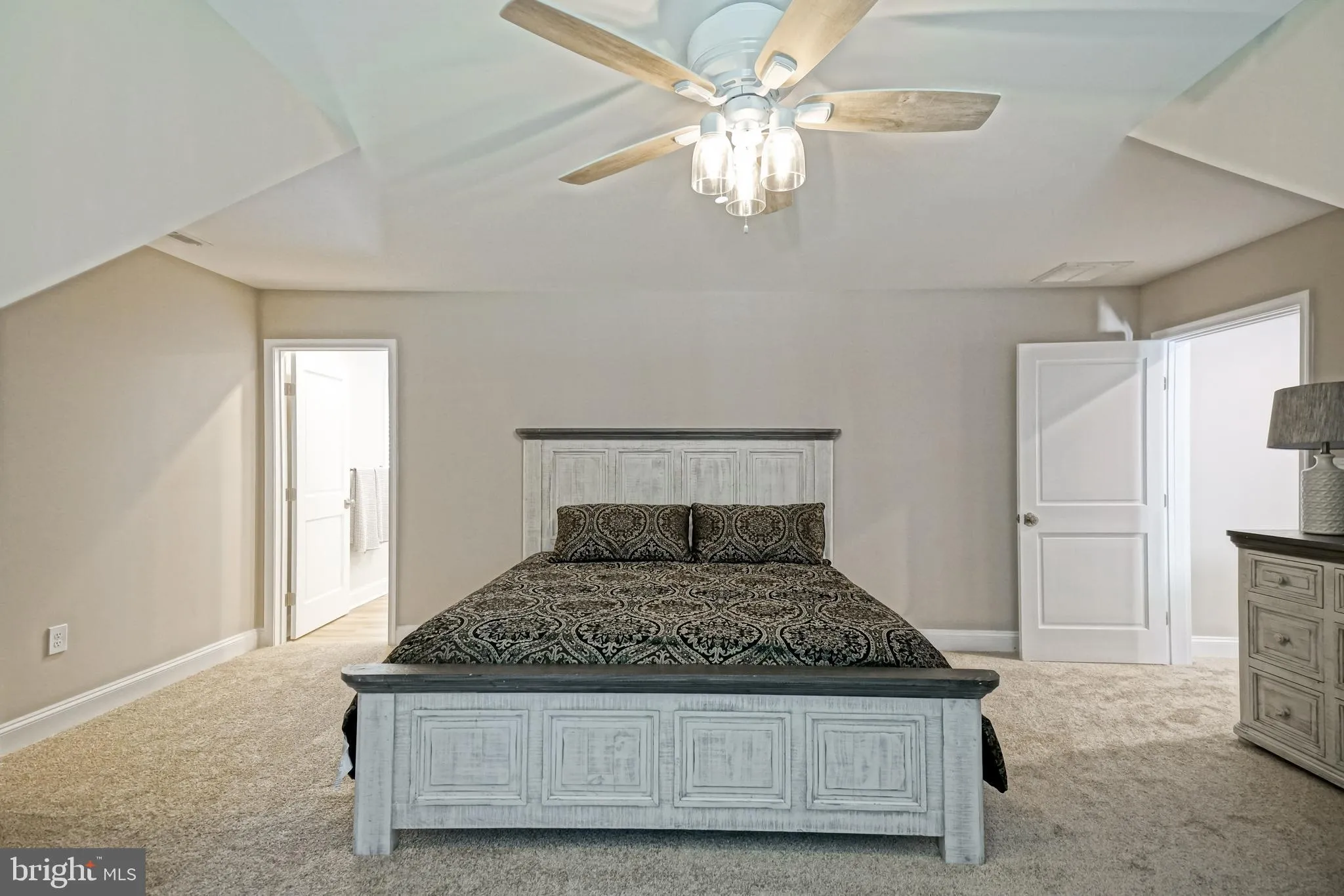 Georgetown, Delaware 19947, United States, 4 Bedrooms Bedrooms, ,5 BathroomsBathrooms,Residential,Active,217302