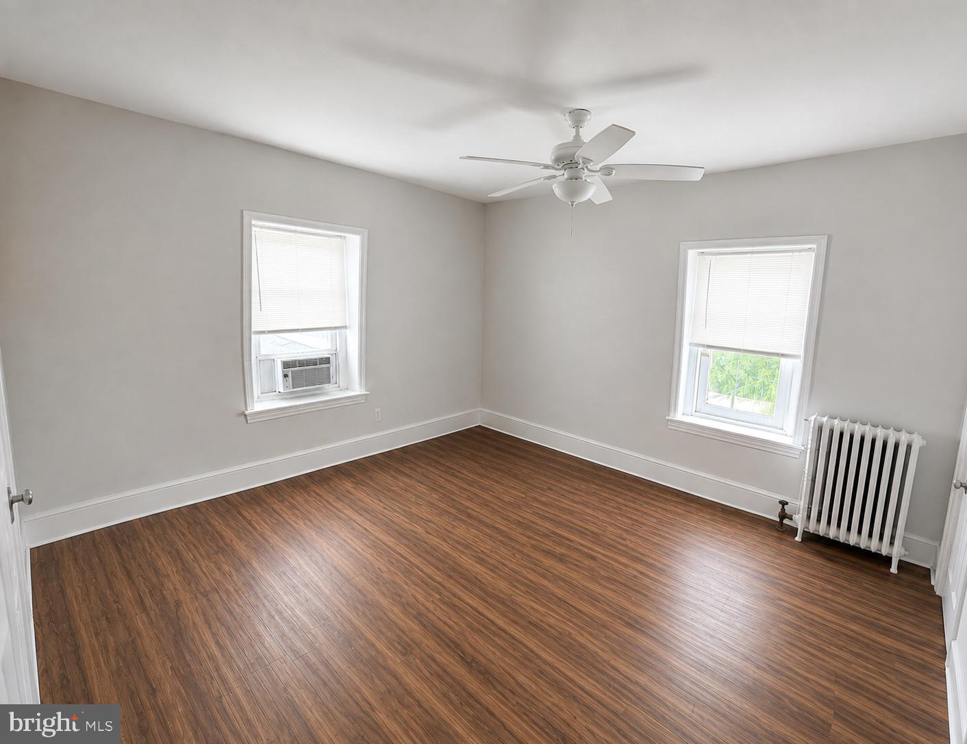 834 CENTRE AVENUE 3RD FLOOR