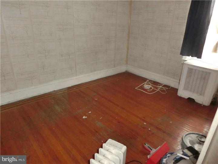 PHILADELPHIA (SOUTHWEST) - Residential