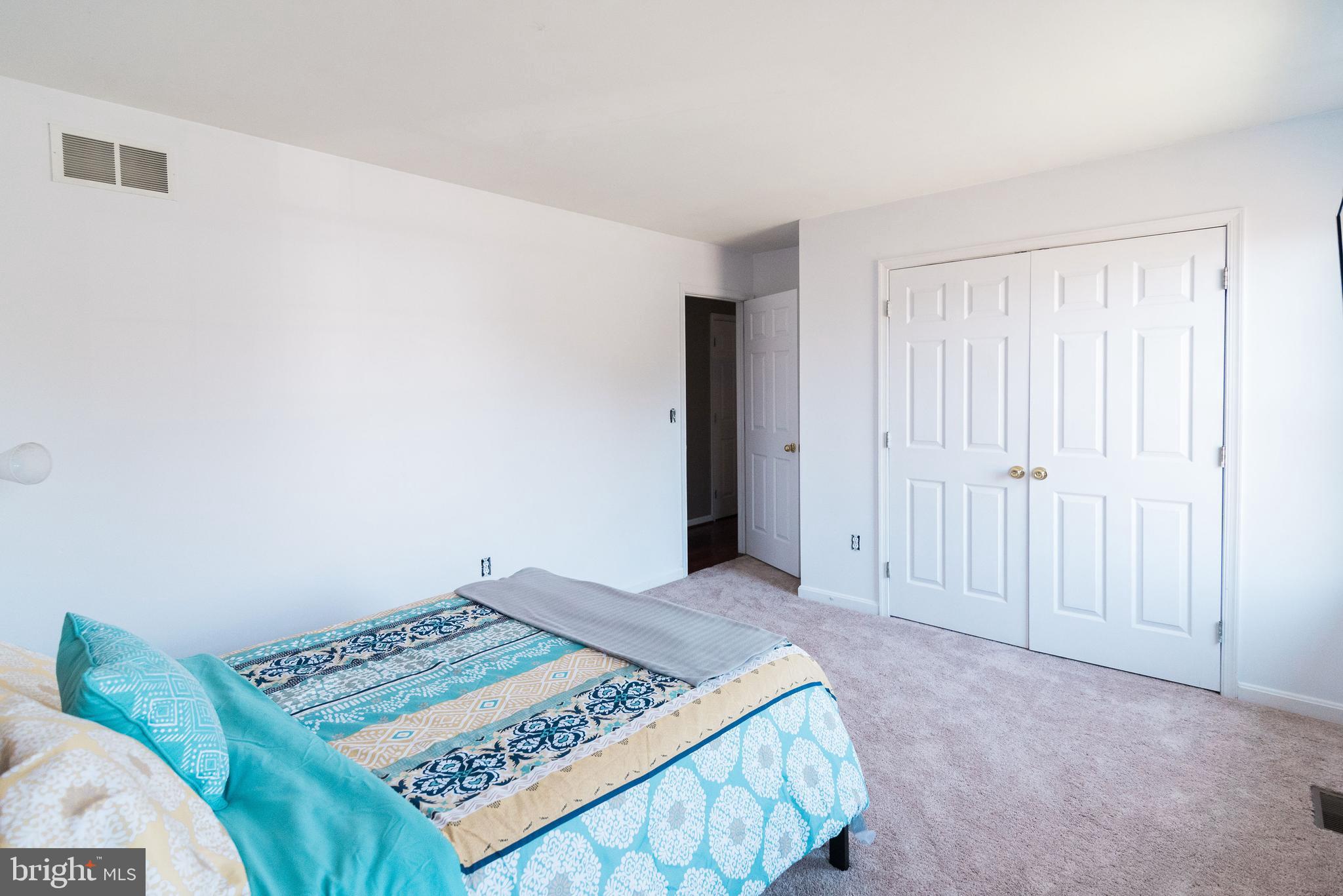 NORTH FOREST - Residential