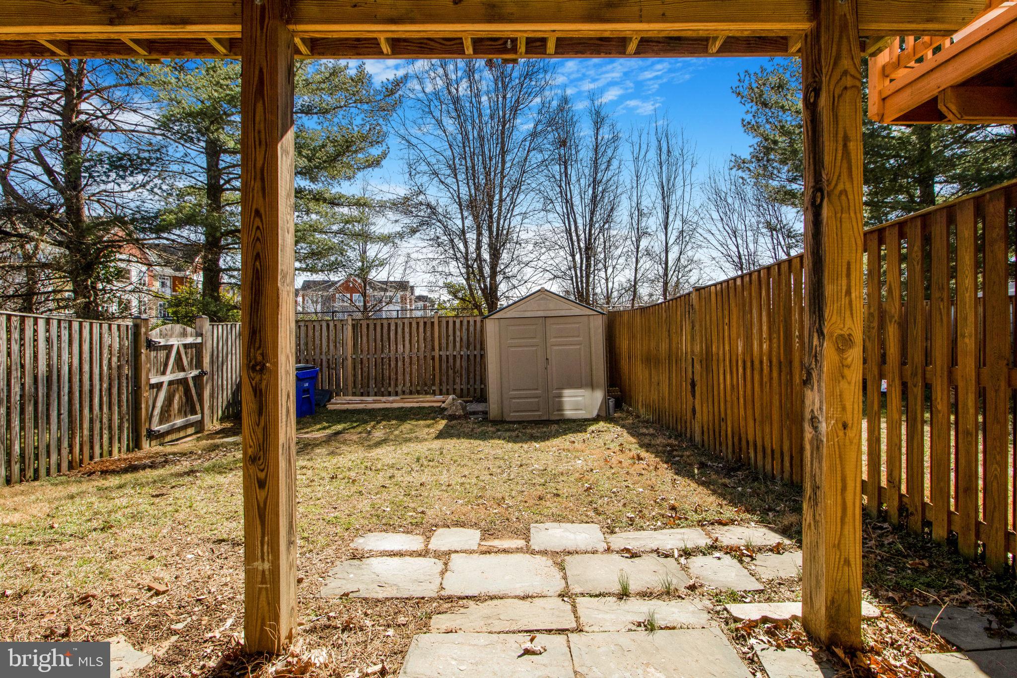 OAK VIEW VILLAGE - Residential