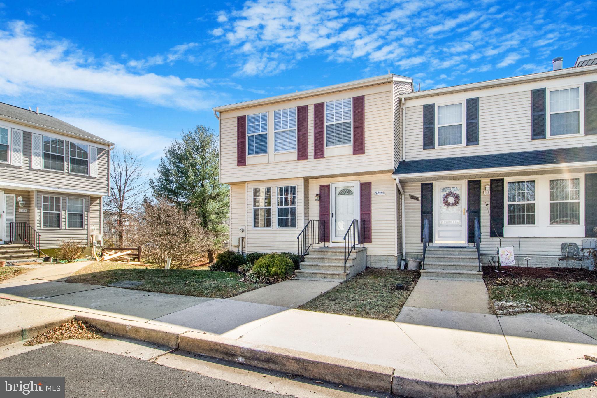 OAK VIEW VILLAGE - Residential