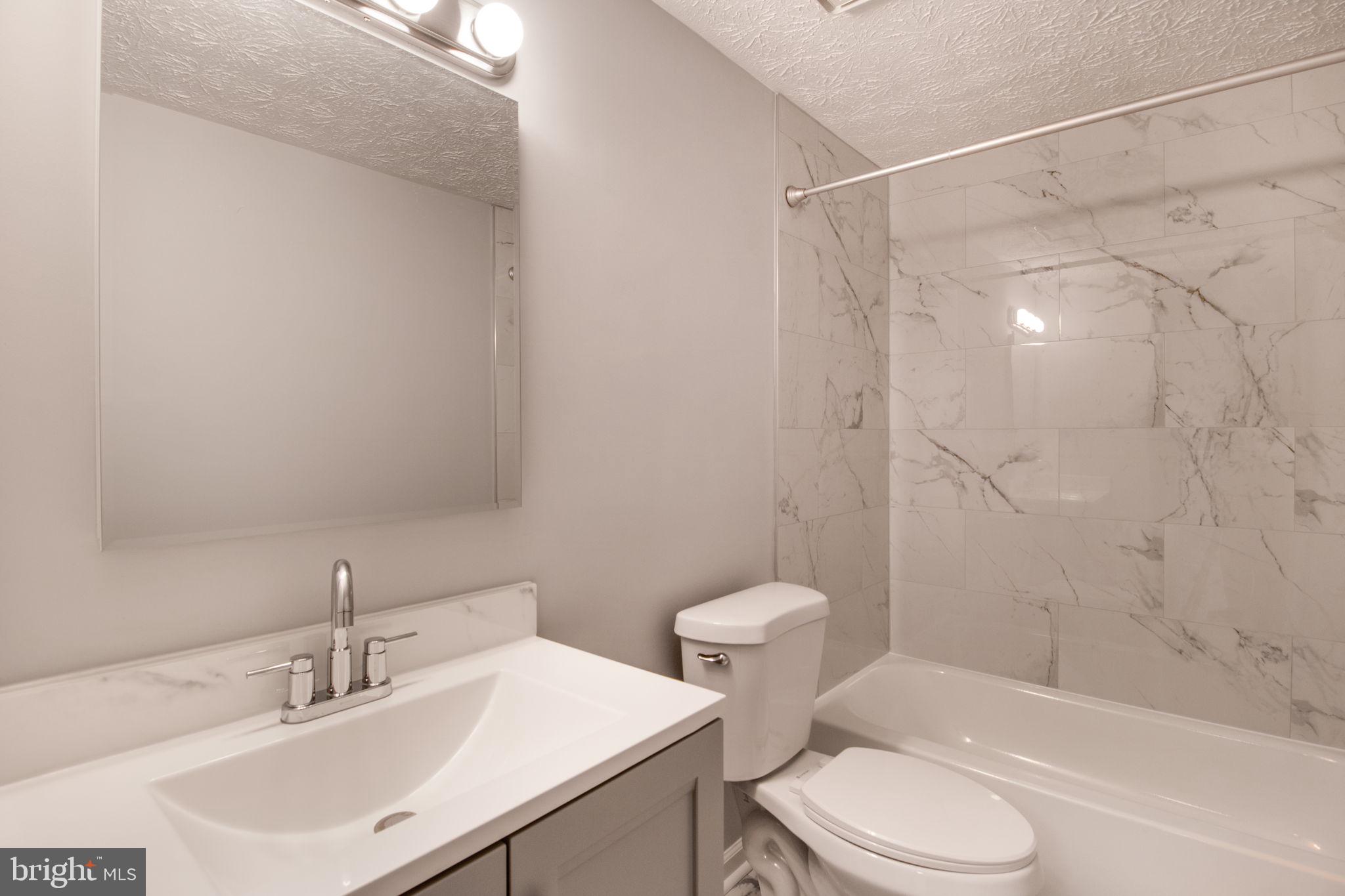 OAK VIEW VILLAGE - Residential