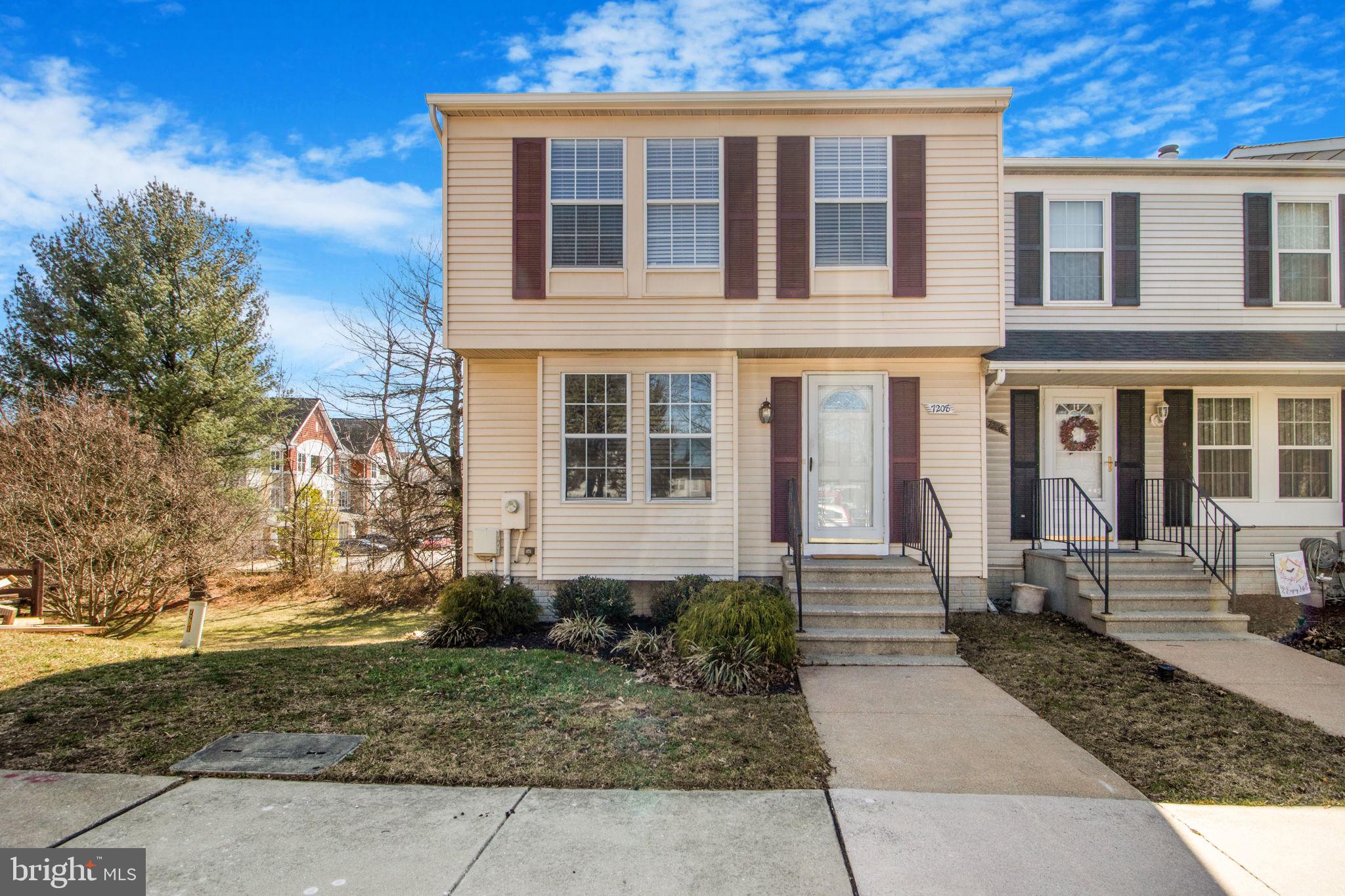 OAK VIEW VILLAGE - Residential