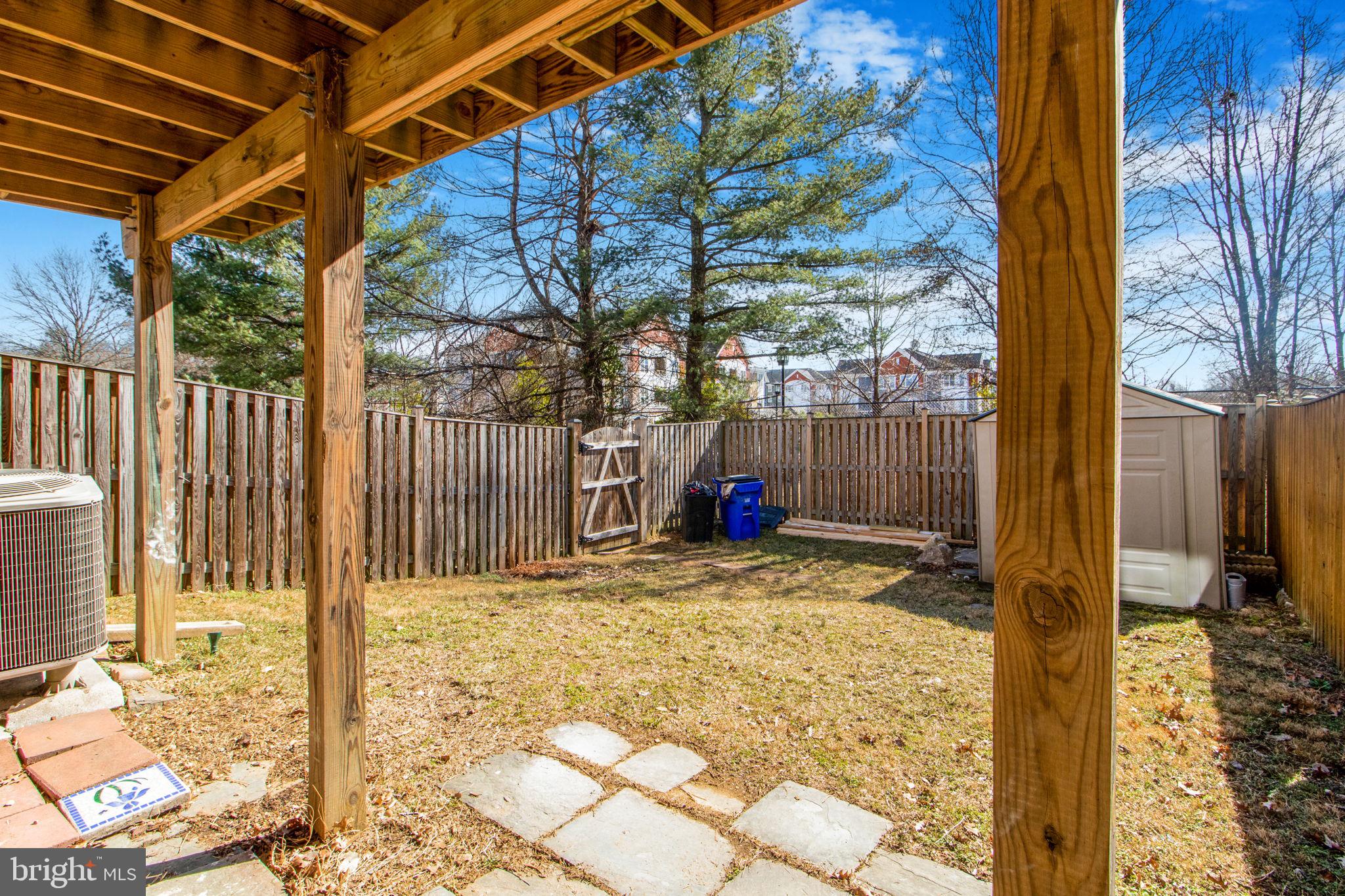 OAK VIEW VILLAGE - Residential