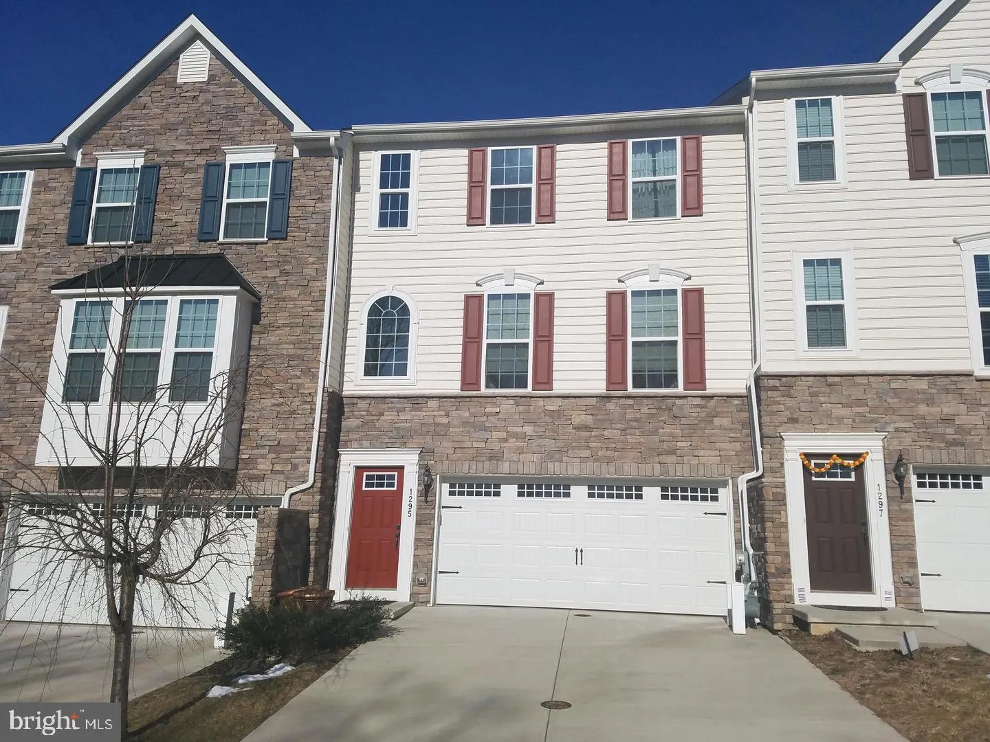 Hockessin, Delaware 19707, United States, 3 Bedrooms Bedrooms, ,3 BathroomsBathrooms,Residential,Active,138500