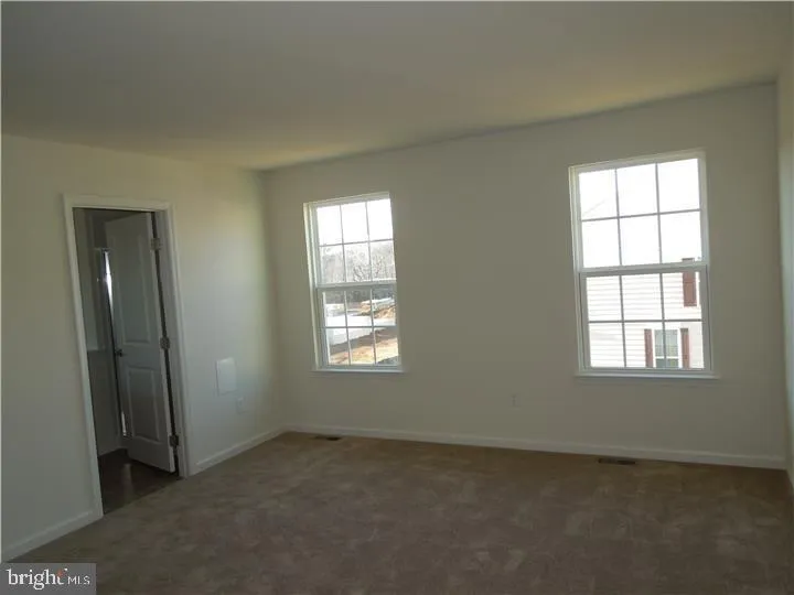 Hockessin, Delaware 19707, United States, 3 Bedrooms Bedrooms, ,3 BathroomsBathrooms,Residential,Active,138500