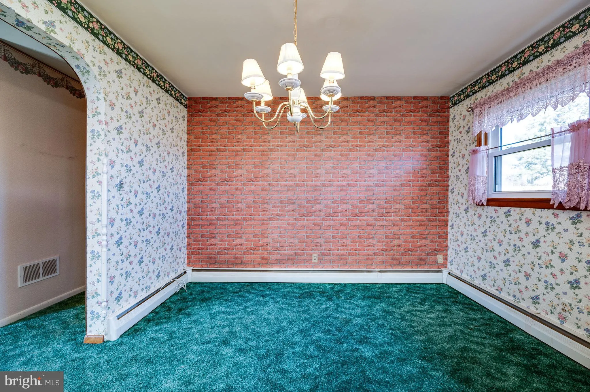 Kutztown, Pennsylvania 19530, United States, 3 Bedrooms Bedrooms, ,2 BathroomsBathrooms,Residential,Active,249937