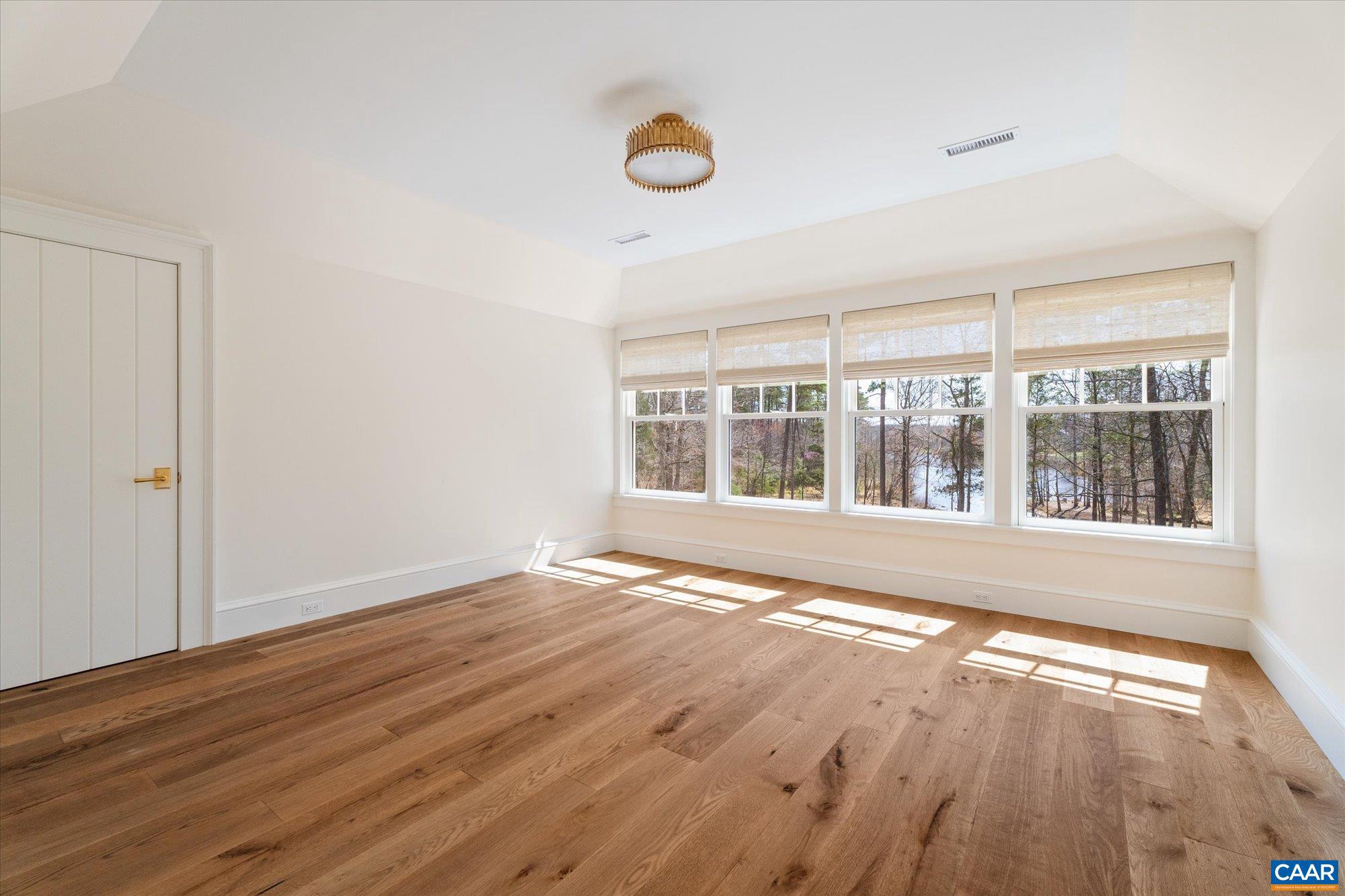 KESWICK ESTATE - Residential