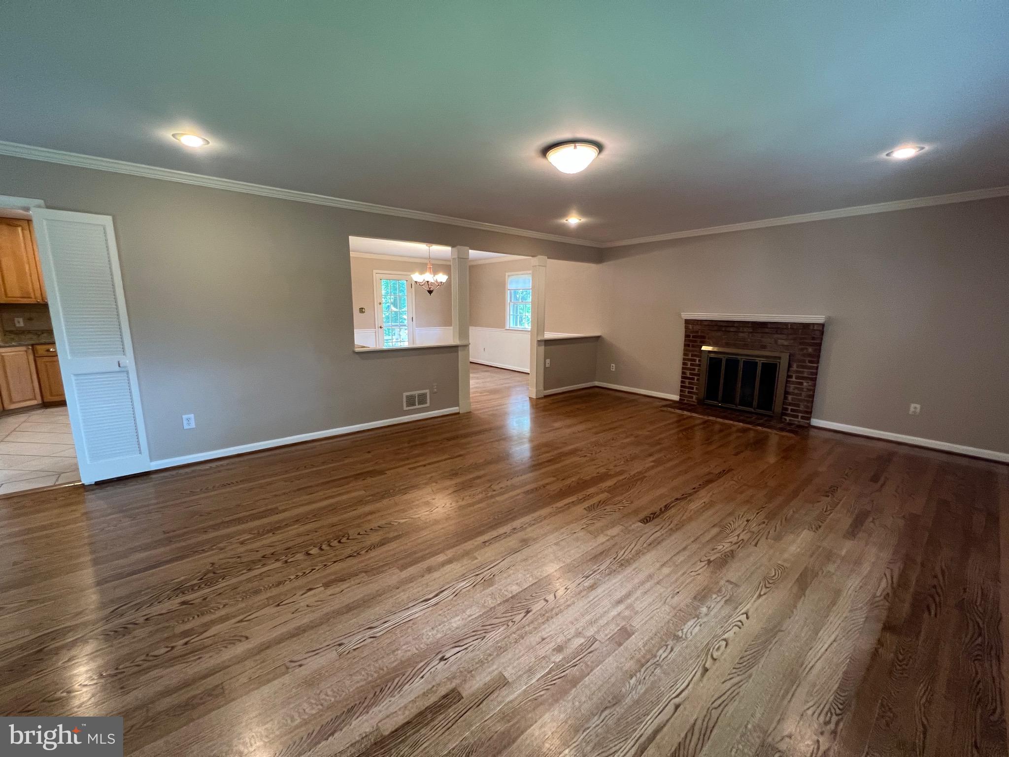 ALEXANDRIA - Residential Lease