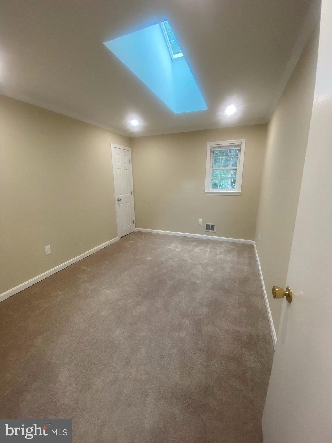 ALEXANDRIA - Residential Lease