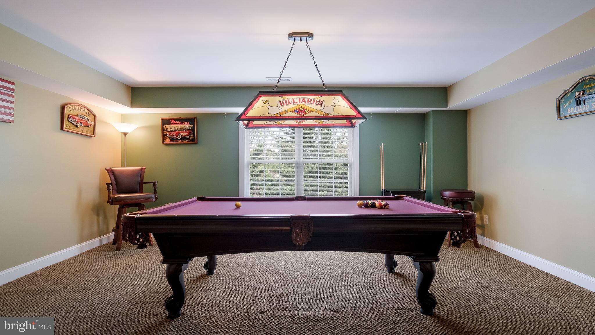 MEADOW GLEN - Residential