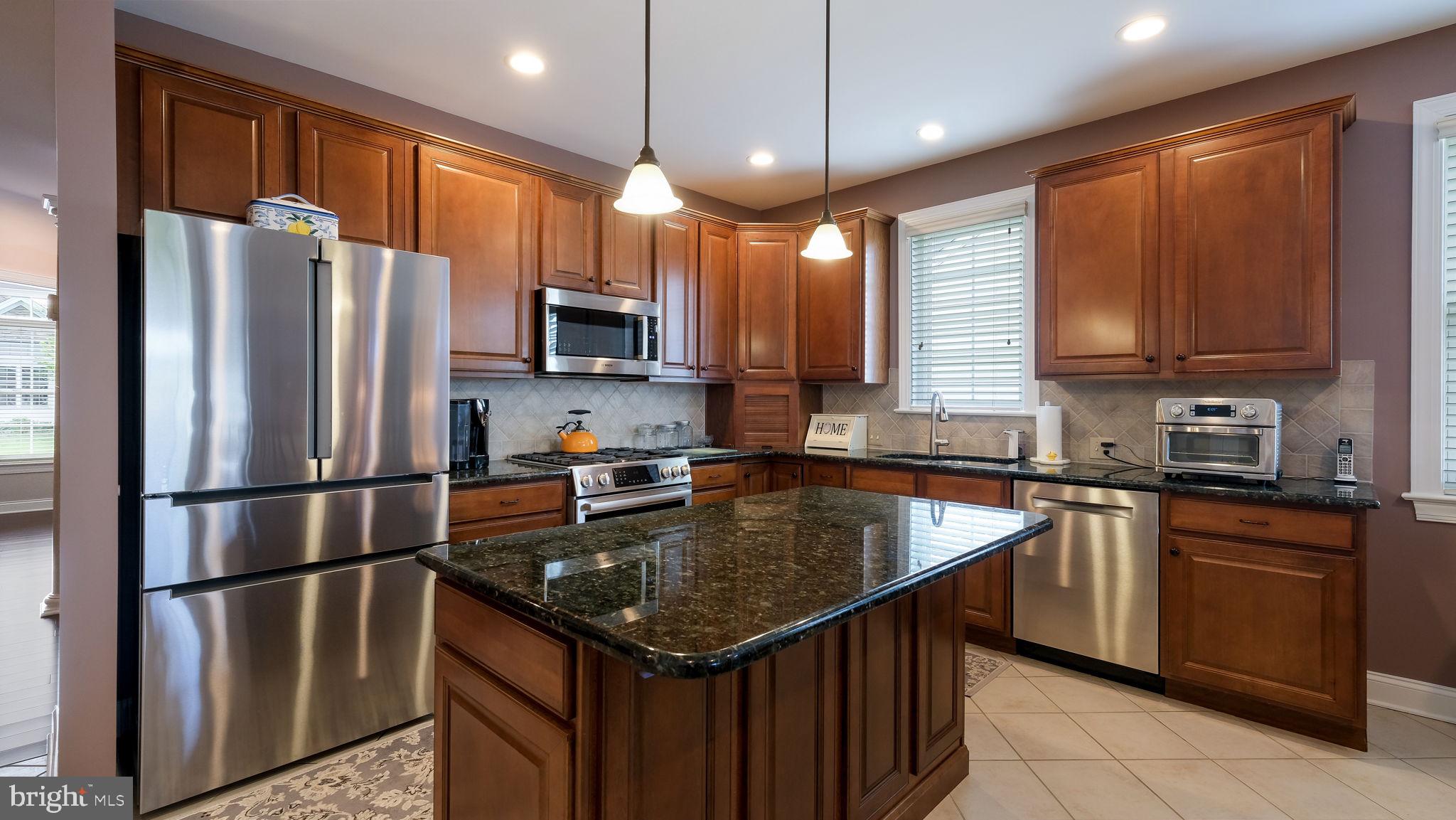 MEADOW GLEN - Residential