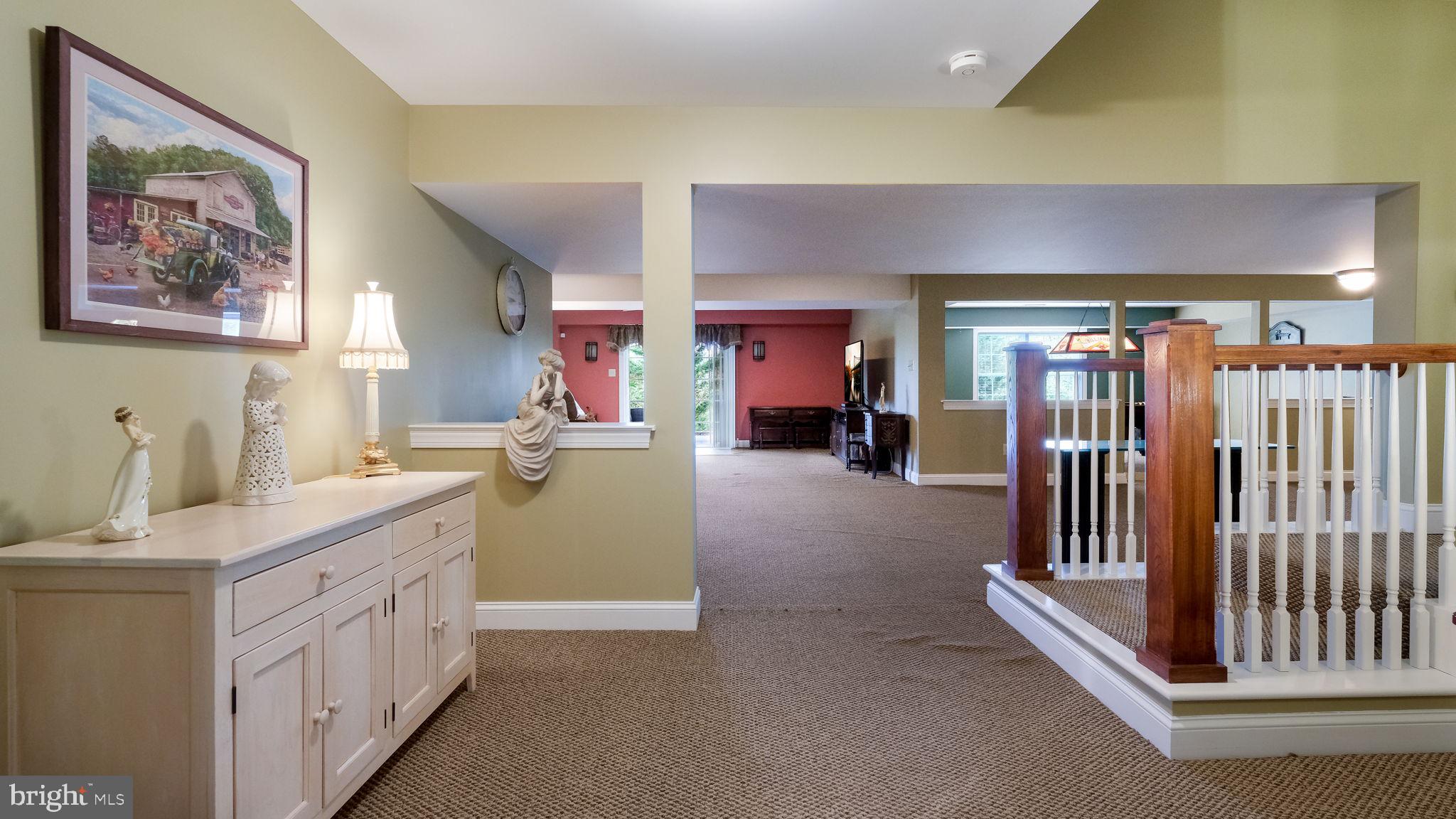 MEADOW GLEN - Residential