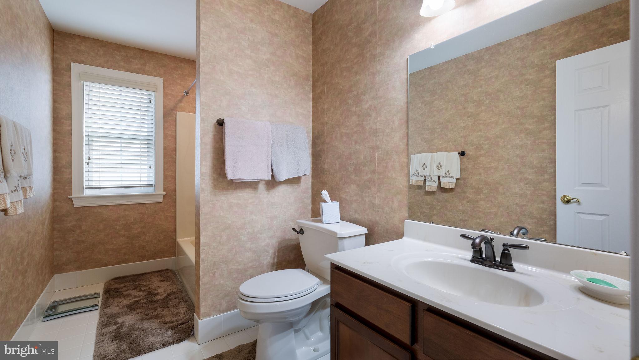 MEADOW GLEN - Residential