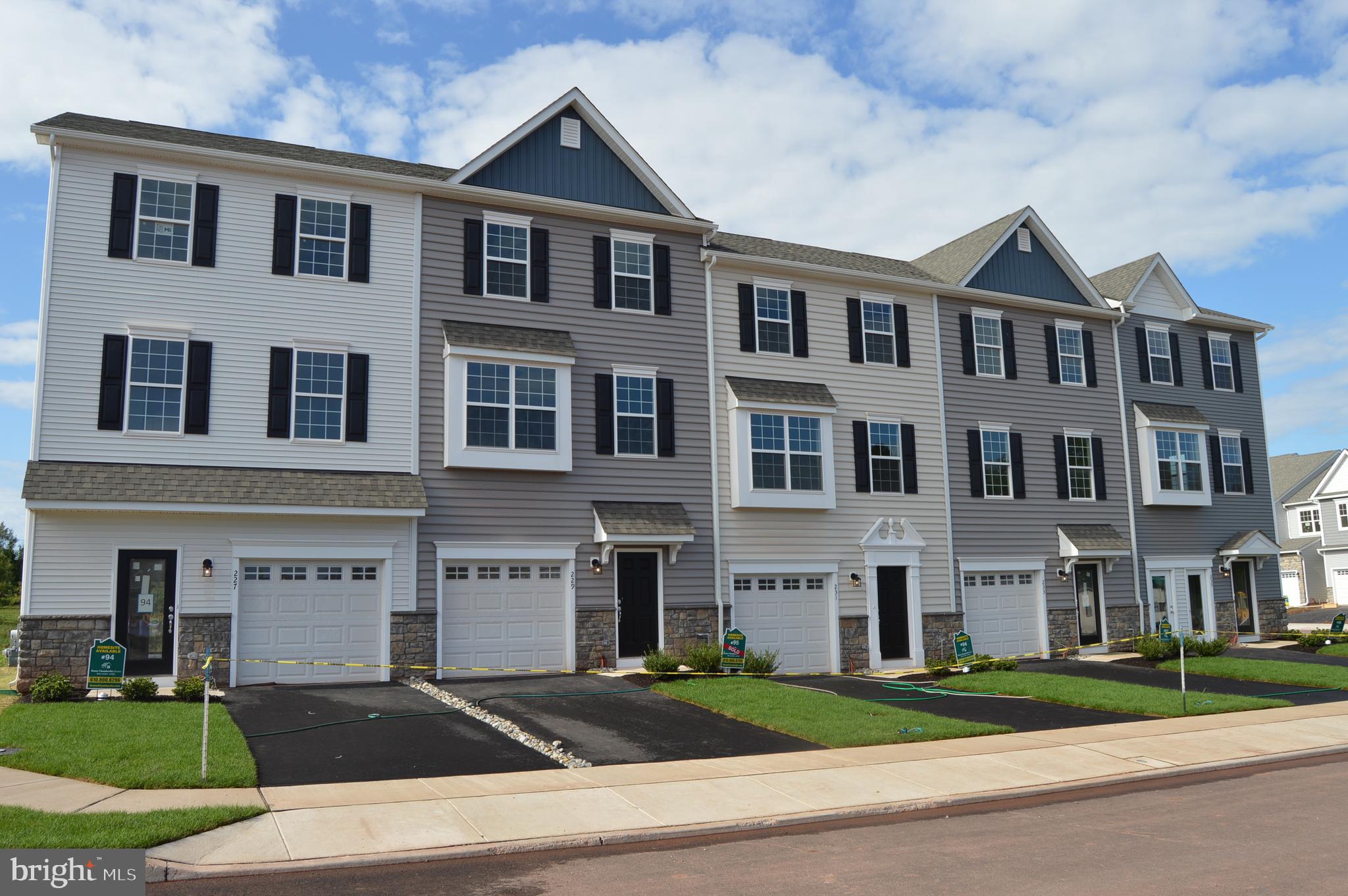 ENCLAVE AT RIDGEWOOD - Residential