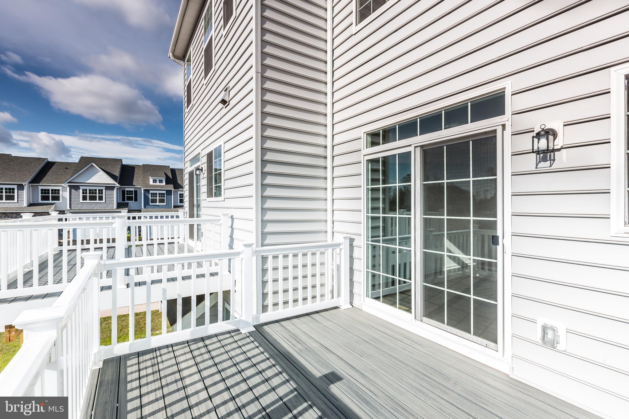 ENCLAVE AT RIDGEWOOD - Residential