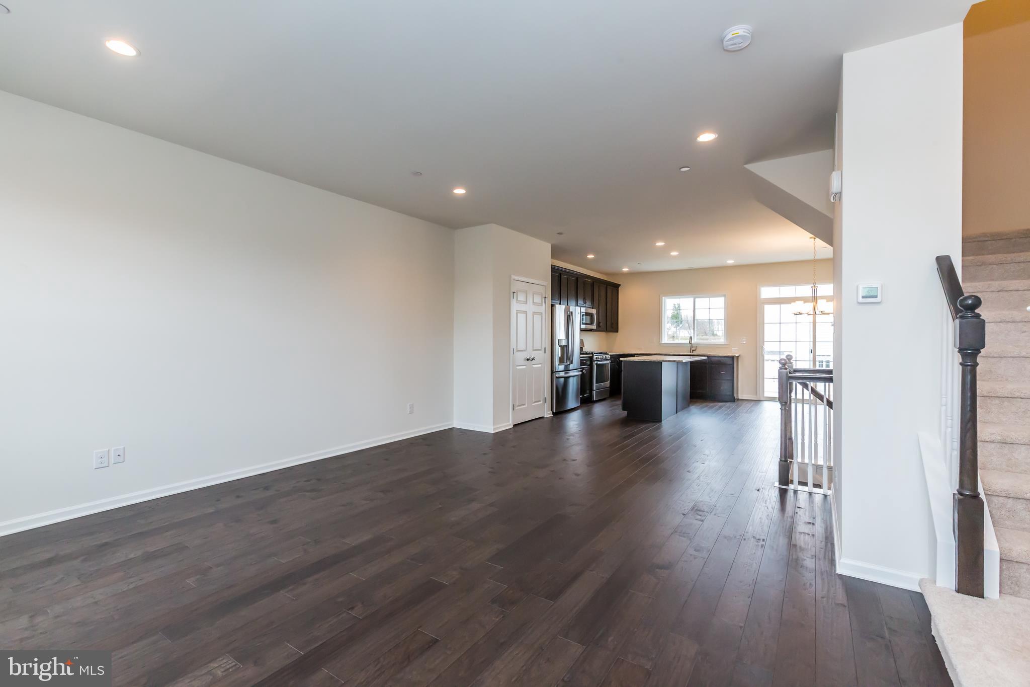 ENCLAVE AT RIDGEWOOD - Residential