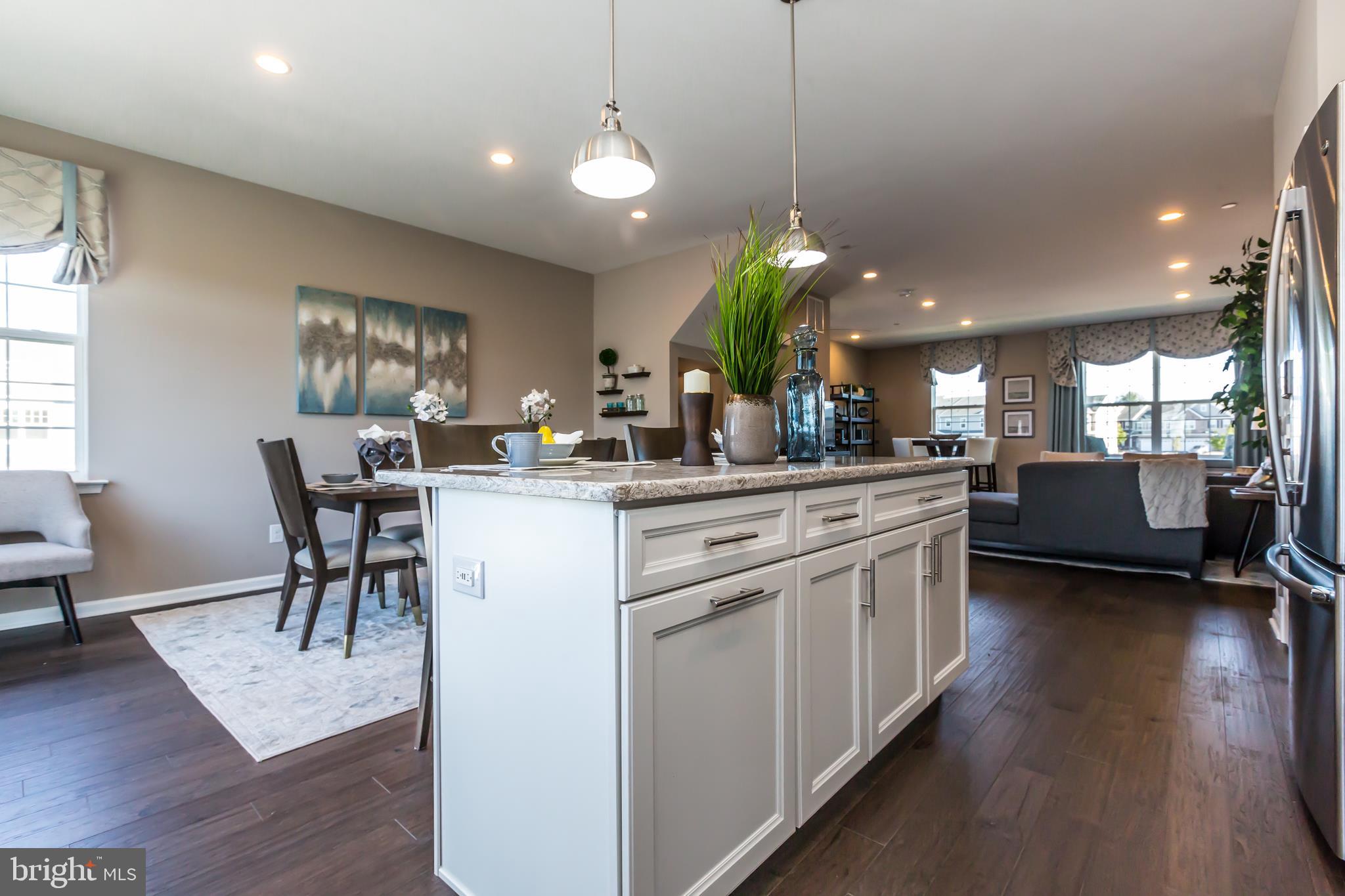 ENCLAVE AT RIDGEWOOD - Residential