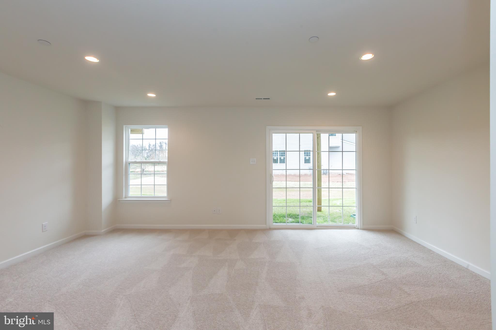 ENCLAVE AT RIDGEWOOD - Residential