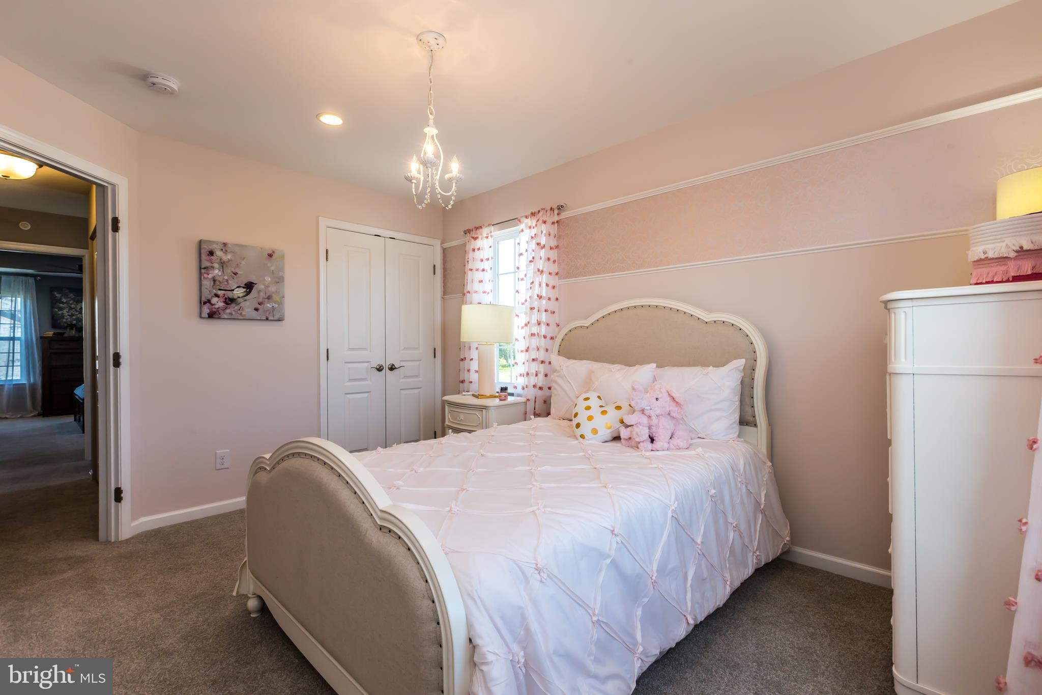 ENCLAVE AT RIDGEWOOD - Residential