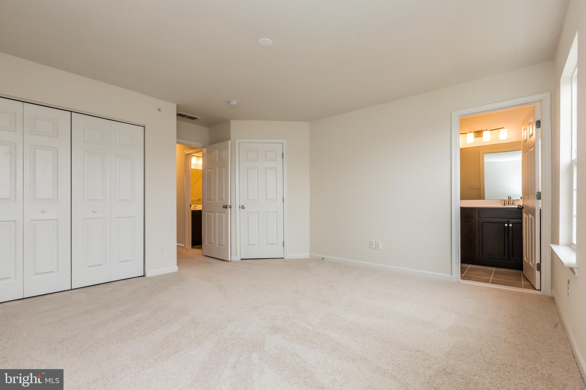 ENCLAVE AT RIDGEWOOD - Residential