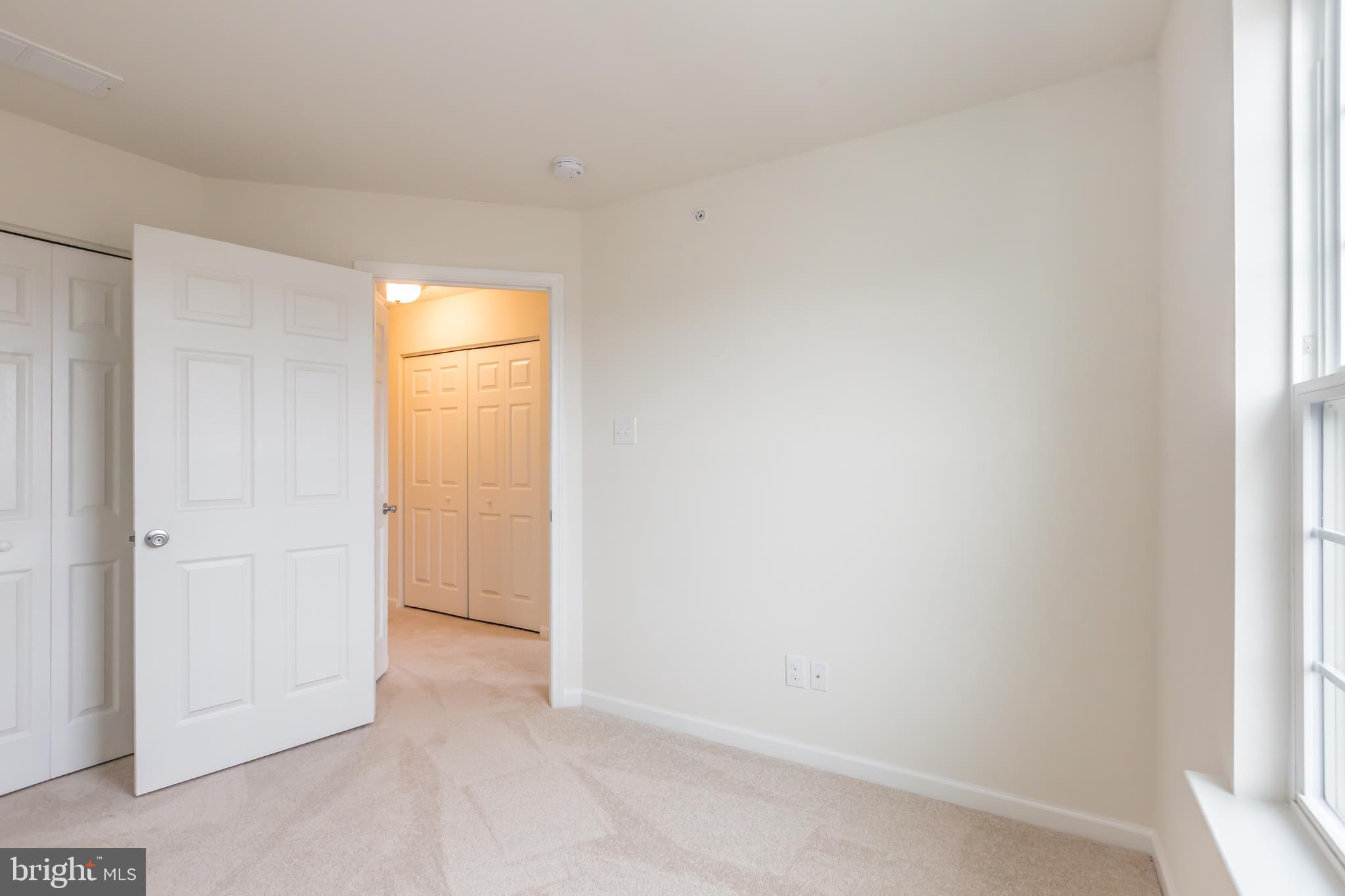 ENCLAVE AT RIDGEWOOD - Residential