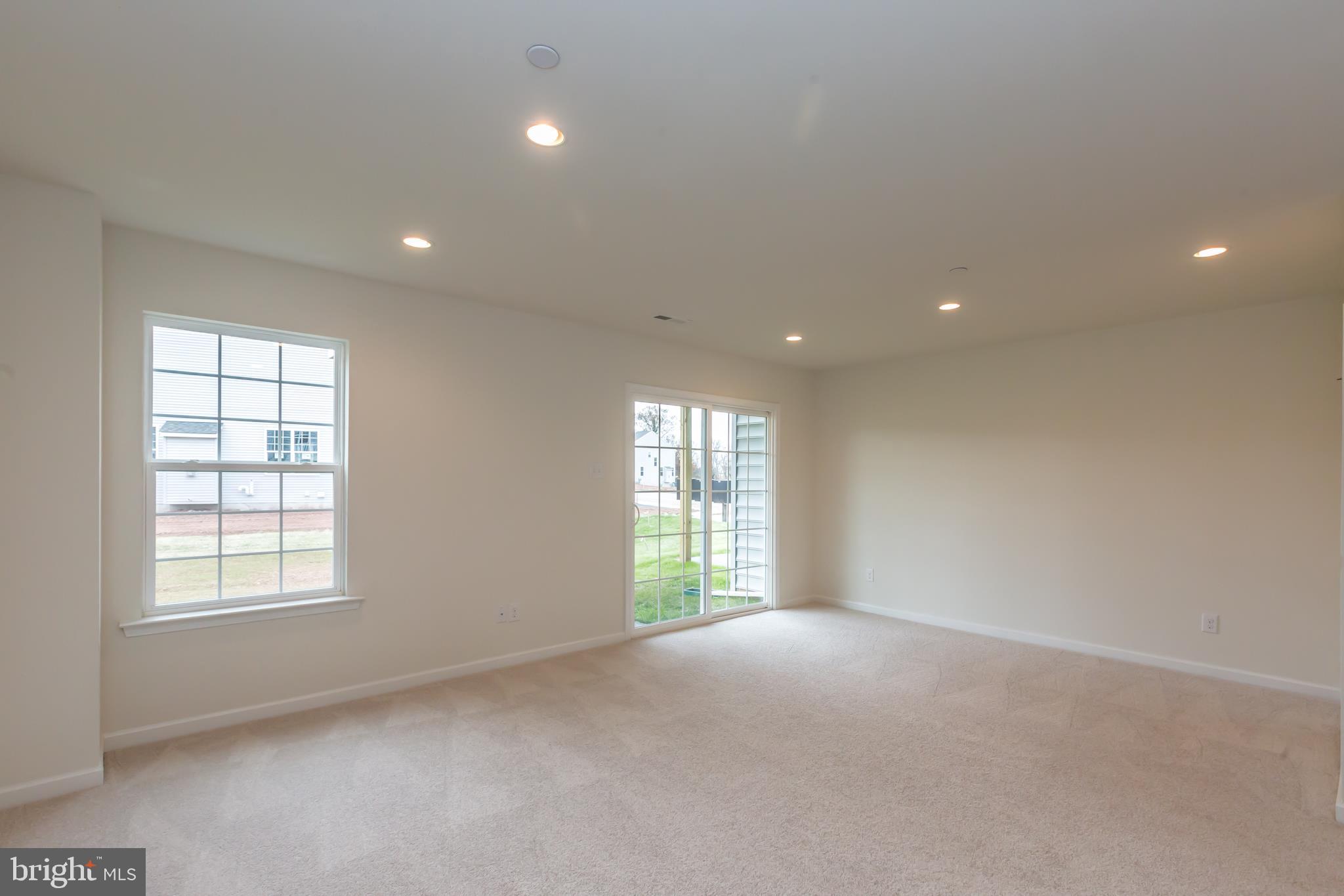 ENCLAVE AT RIDGEWOOD - Residential