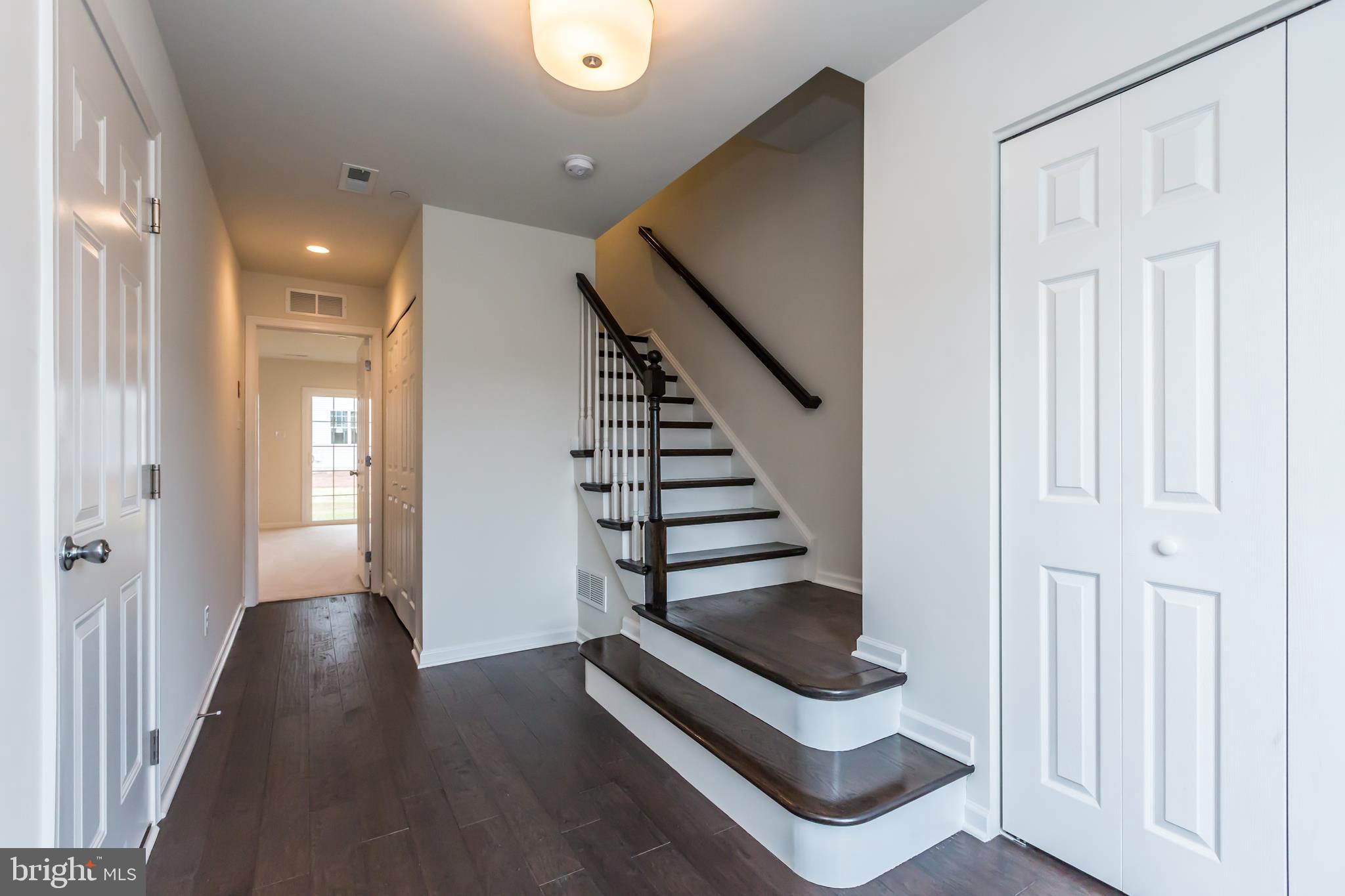 ENCLAVE AT RIDGEWOOD - Residential