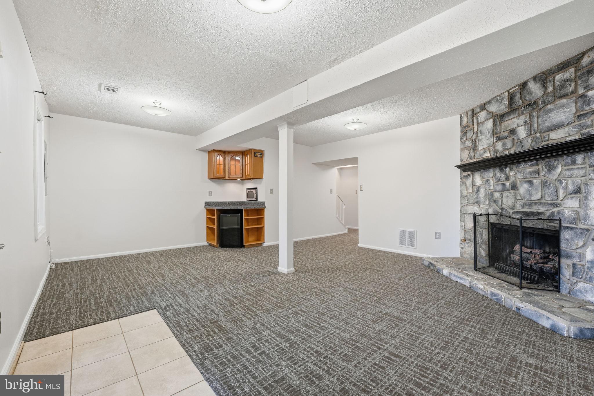 7900 FOREST PATH WAY