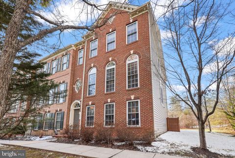 12801 HALF MOON LANE WOODBRIDGE VA 22192