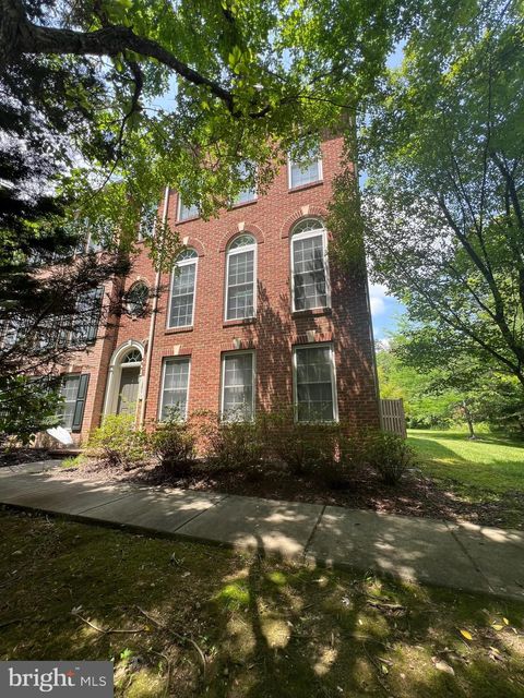 12801 HALF MOON LANE WOODBRIDGE VA 22192